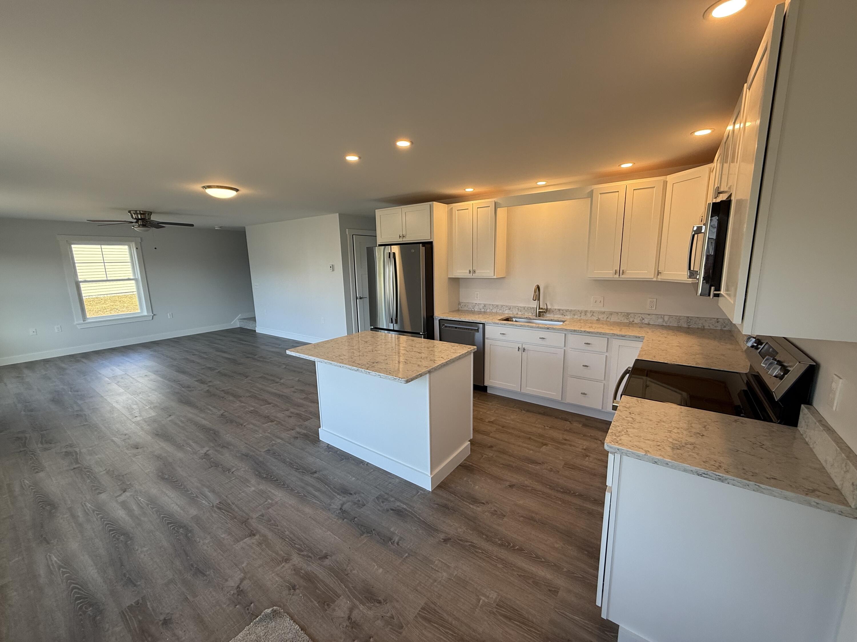 48 Tinker Meadow Way, 48