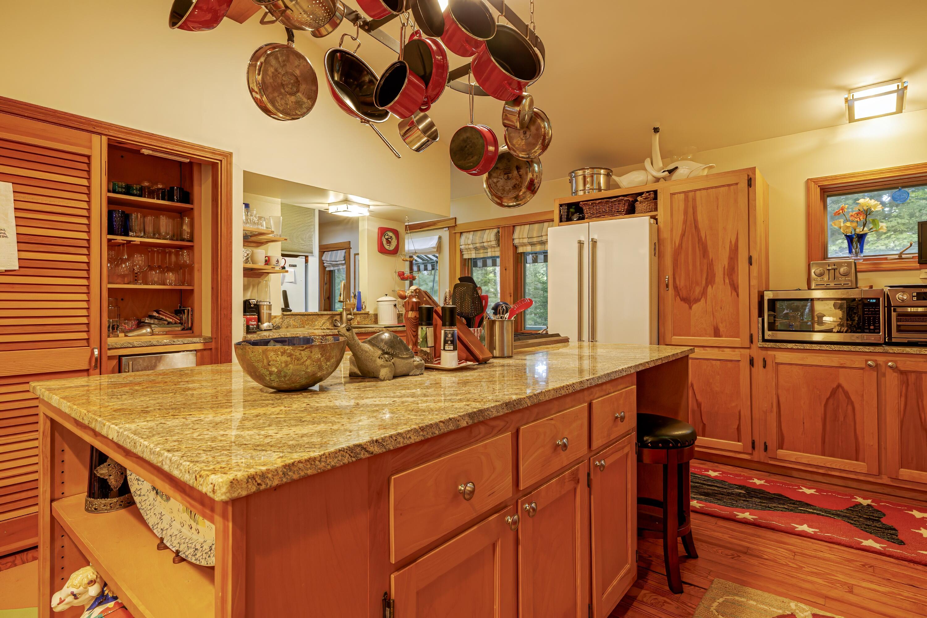 29 Whitney Farm Rd