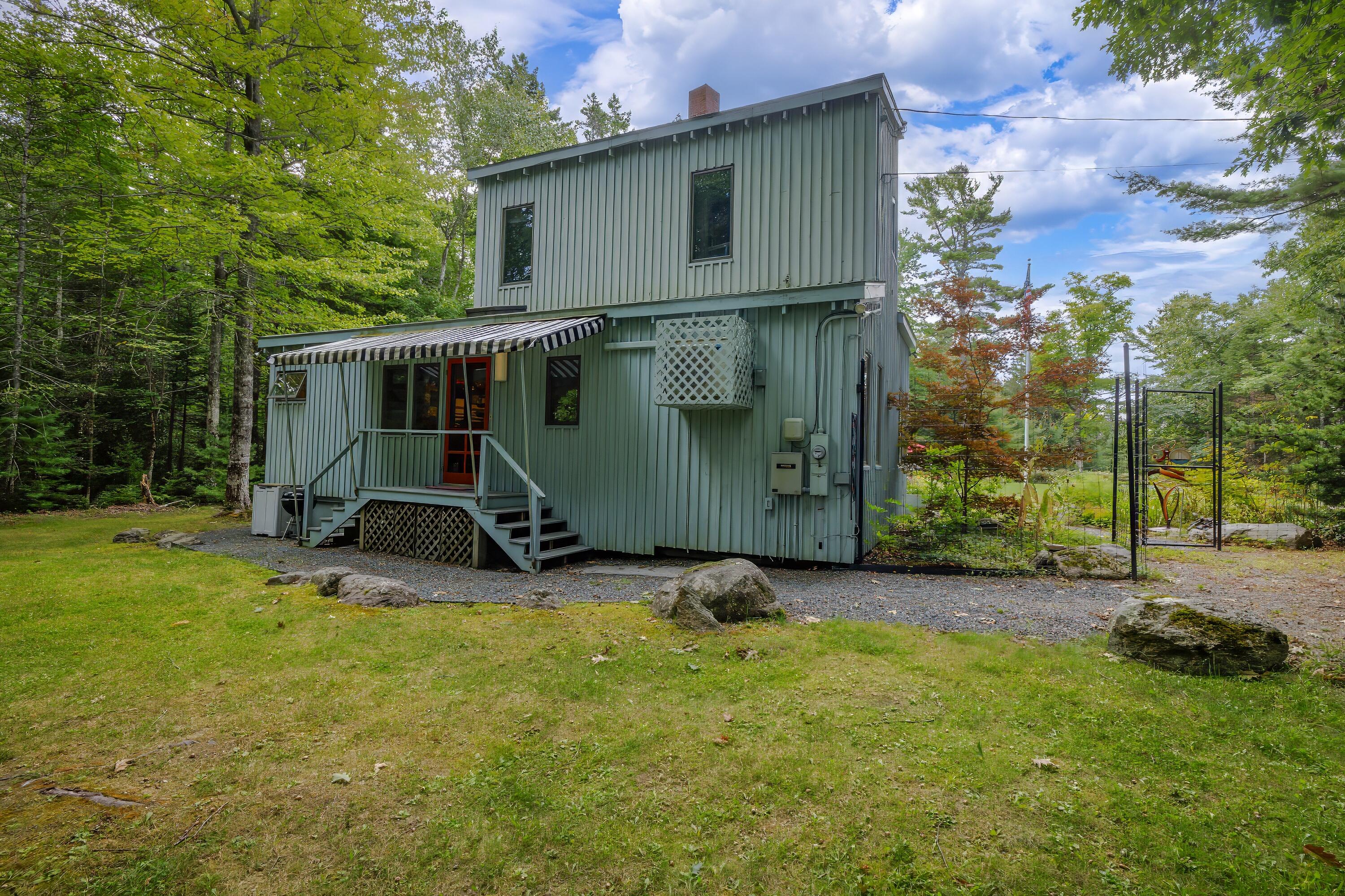29 Whitney Farm Rd