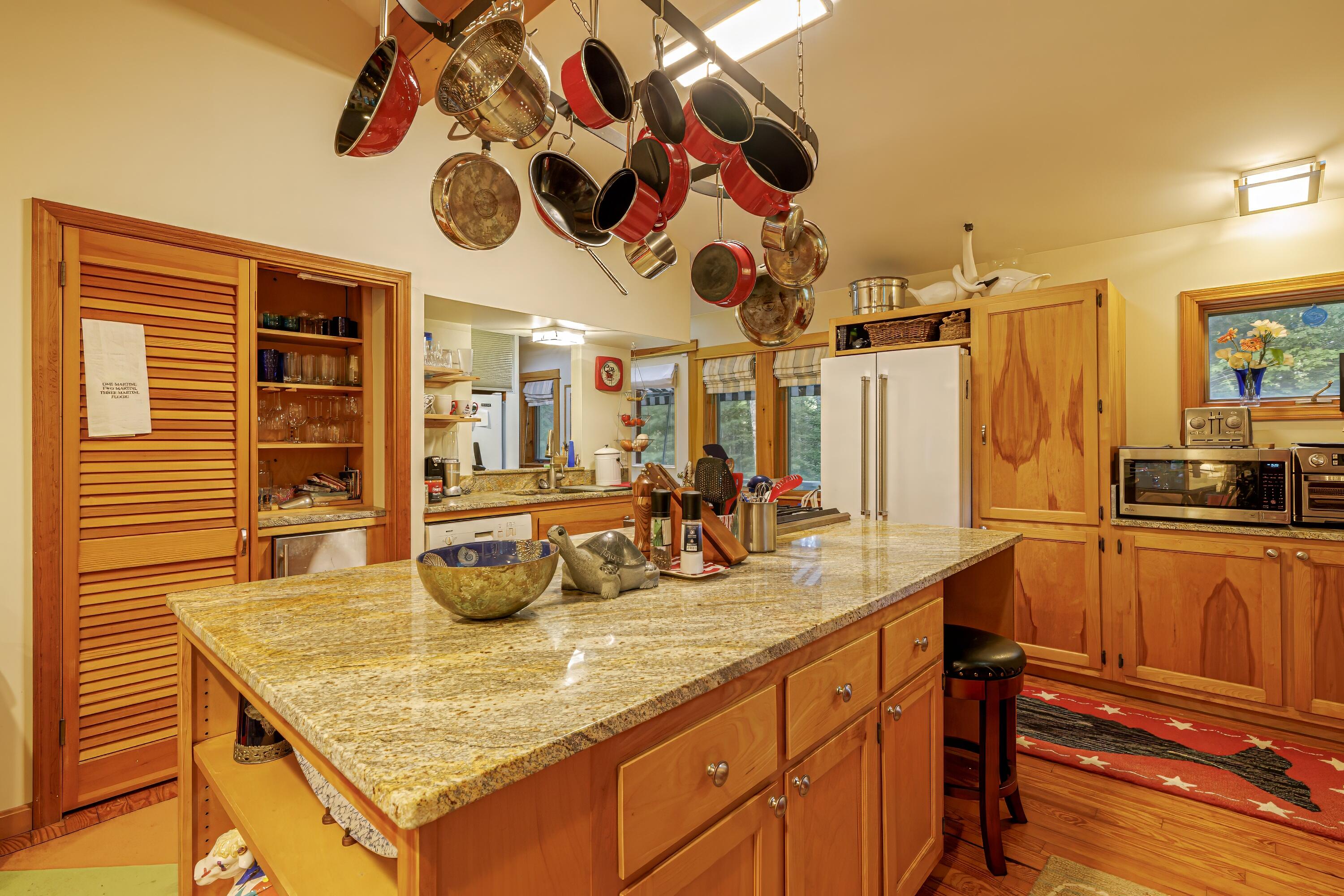 29 Whitney Farm Rd
