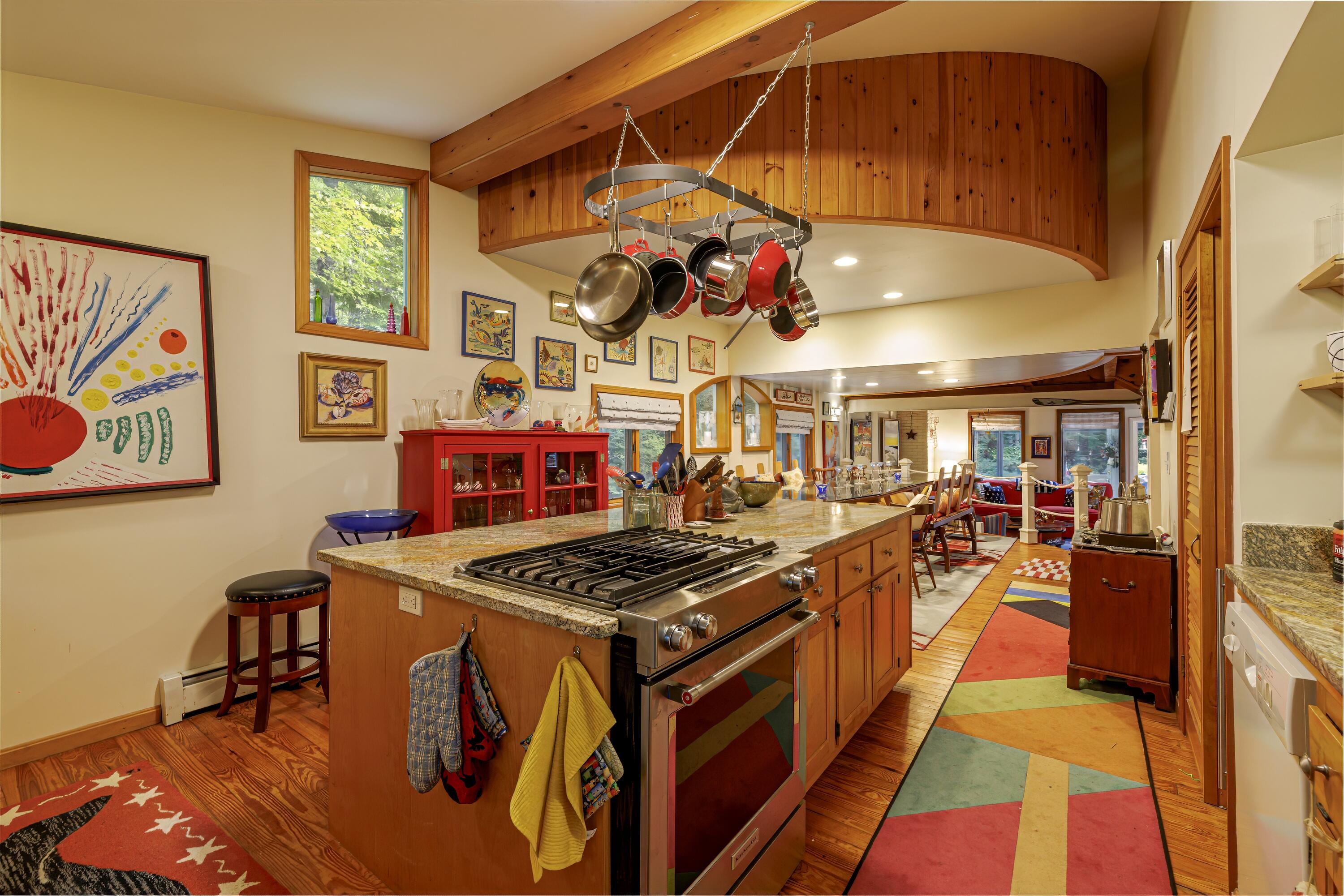 29 Whitney Farm Rd