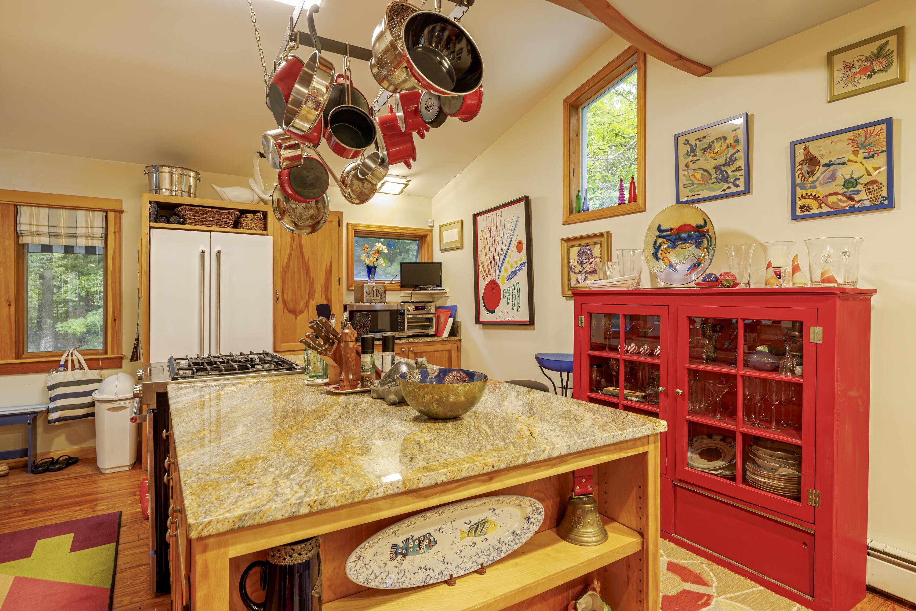 29 Whitney Farm Rd