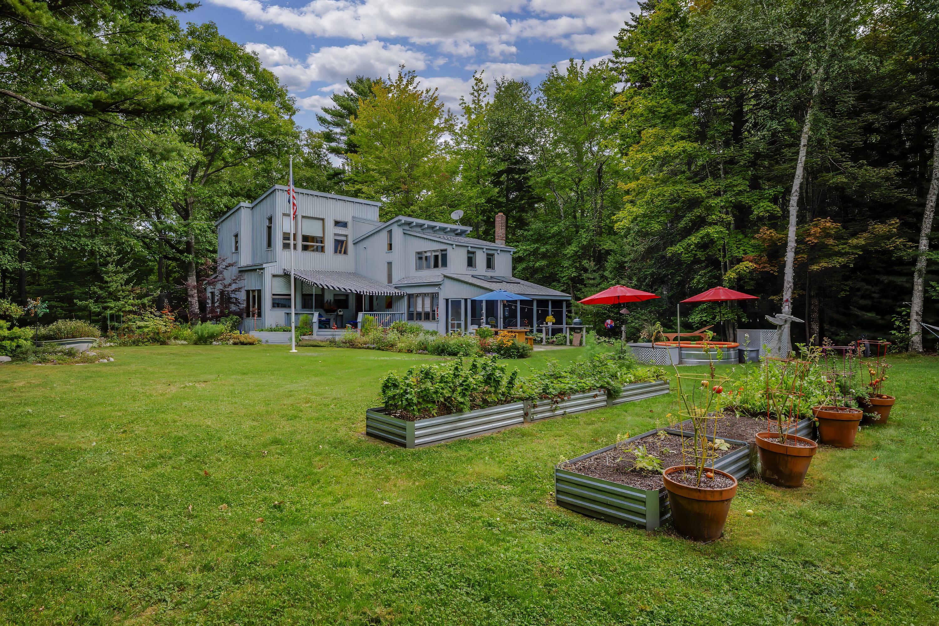 29 Whitney Farm Rd
