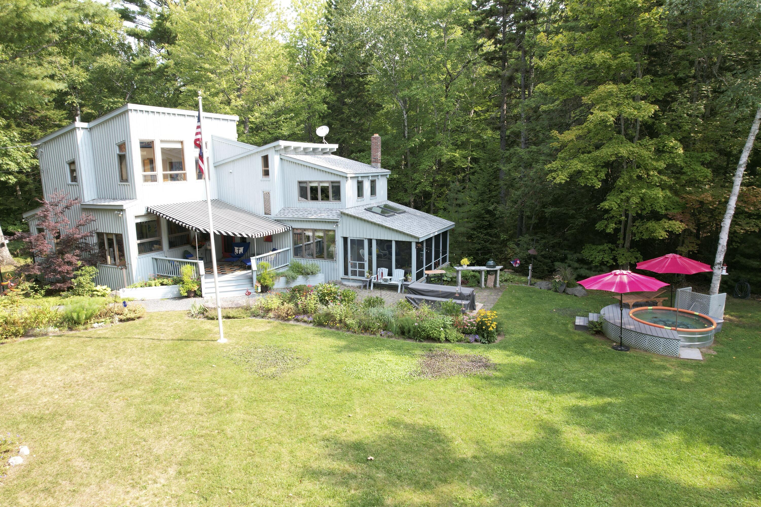 29 Whitney Farm Rd