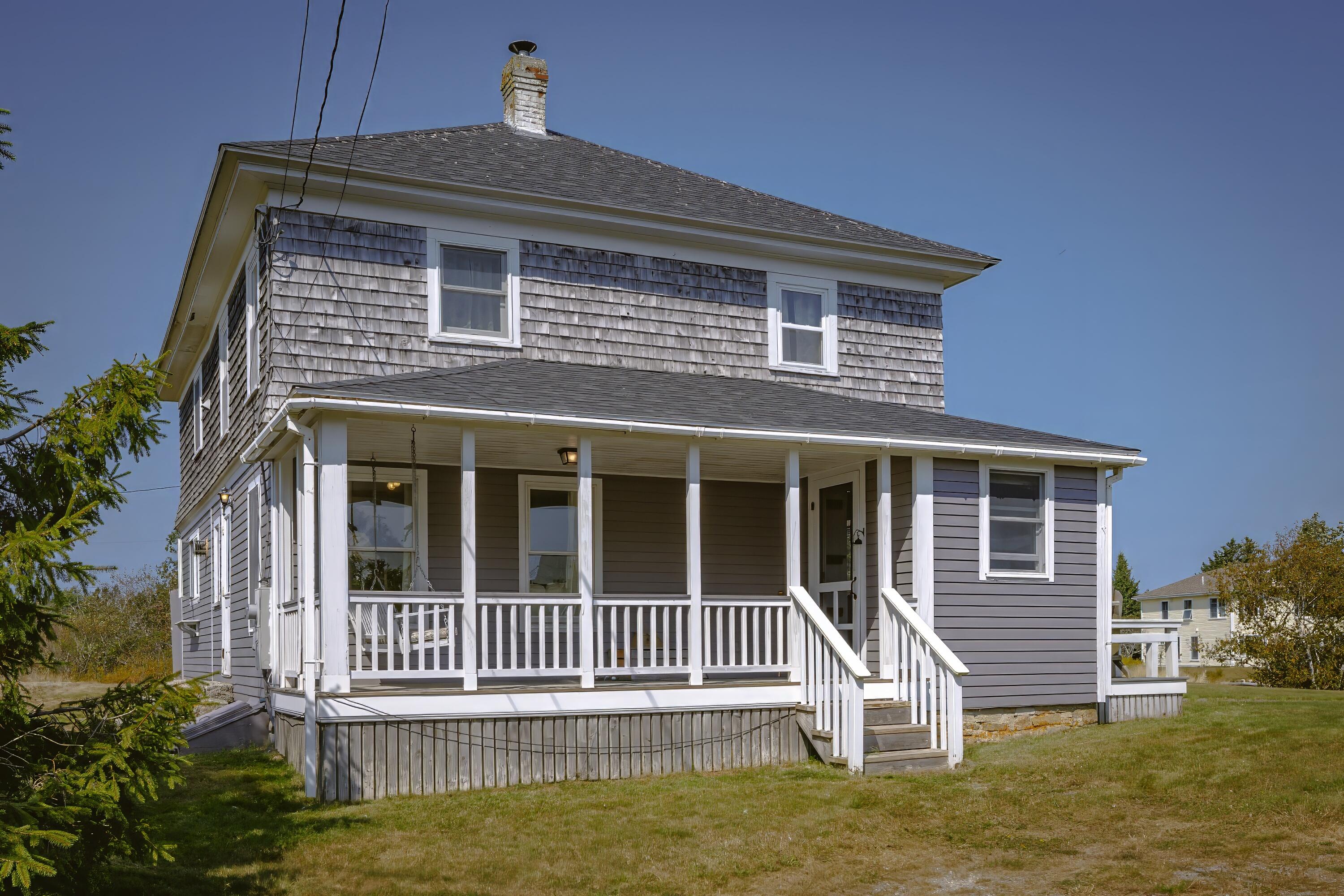 13 Francis Pound Road