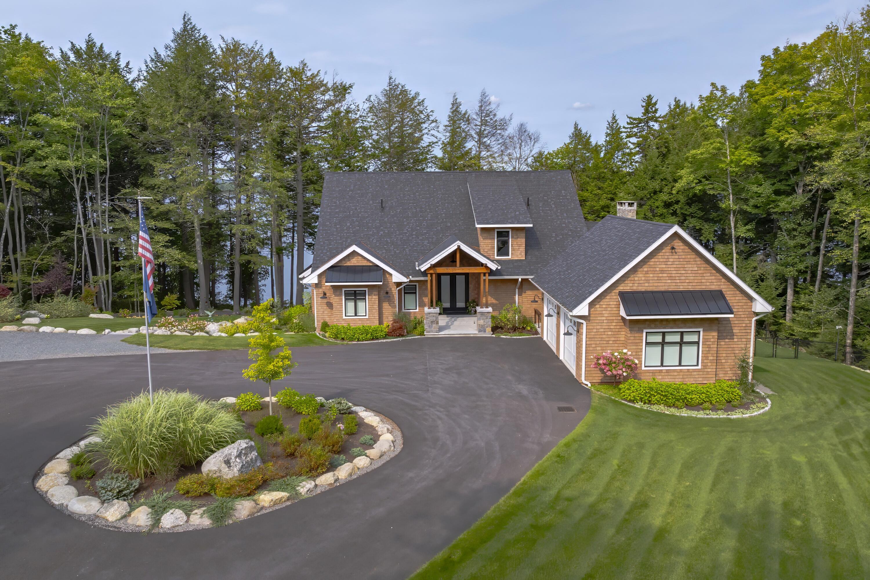 223 Nevells Wy