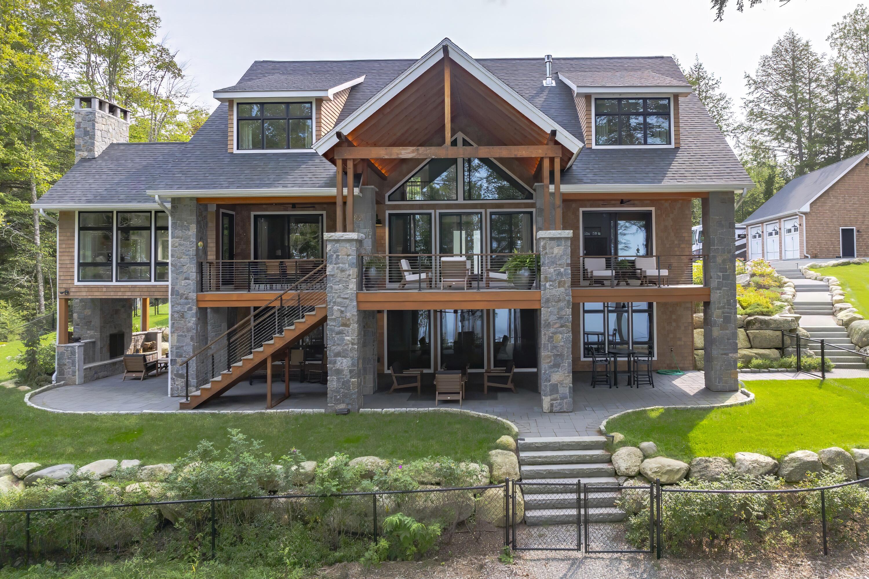 223 Nevells Wy