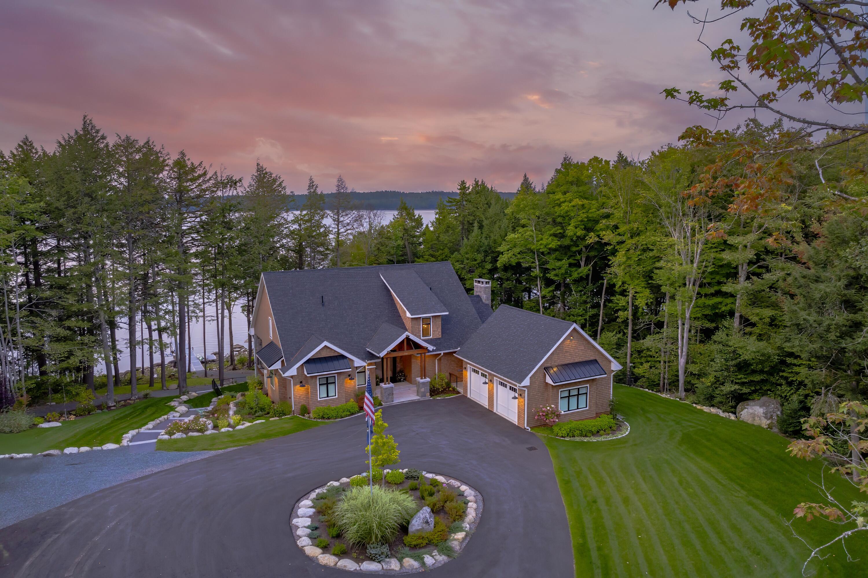 223 Nevells Wy