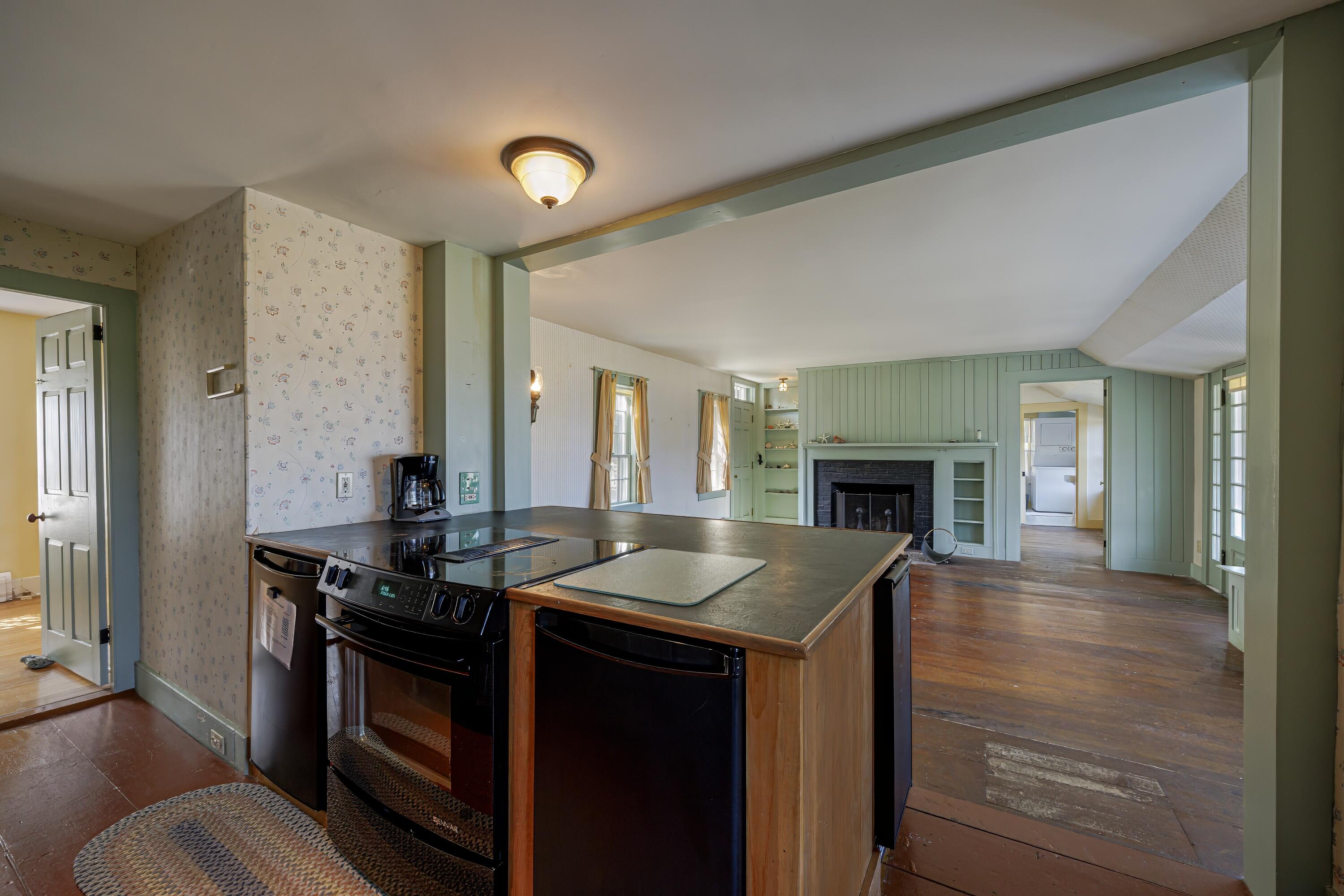 435 Seawall Road