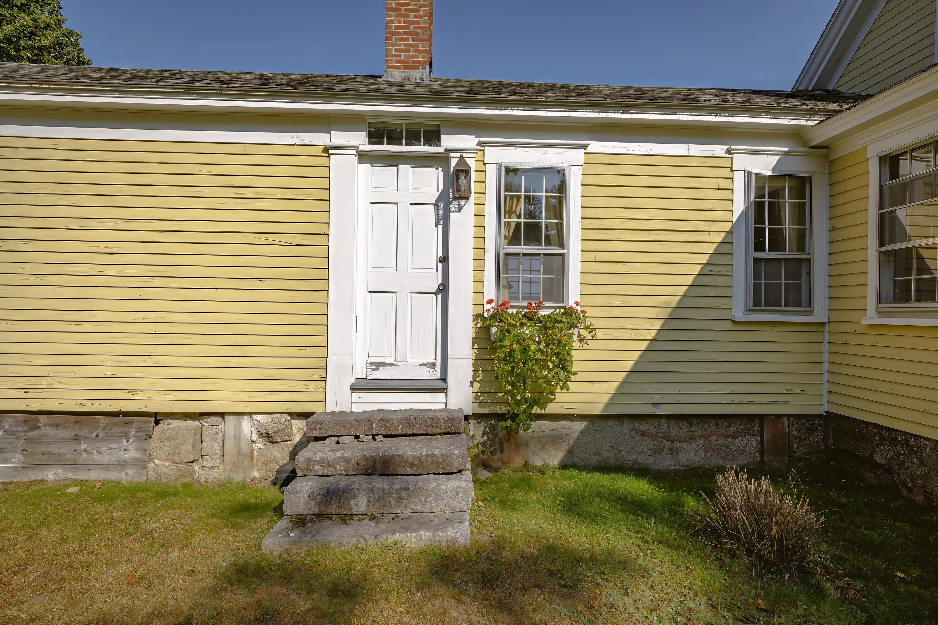 435 Seawall Road