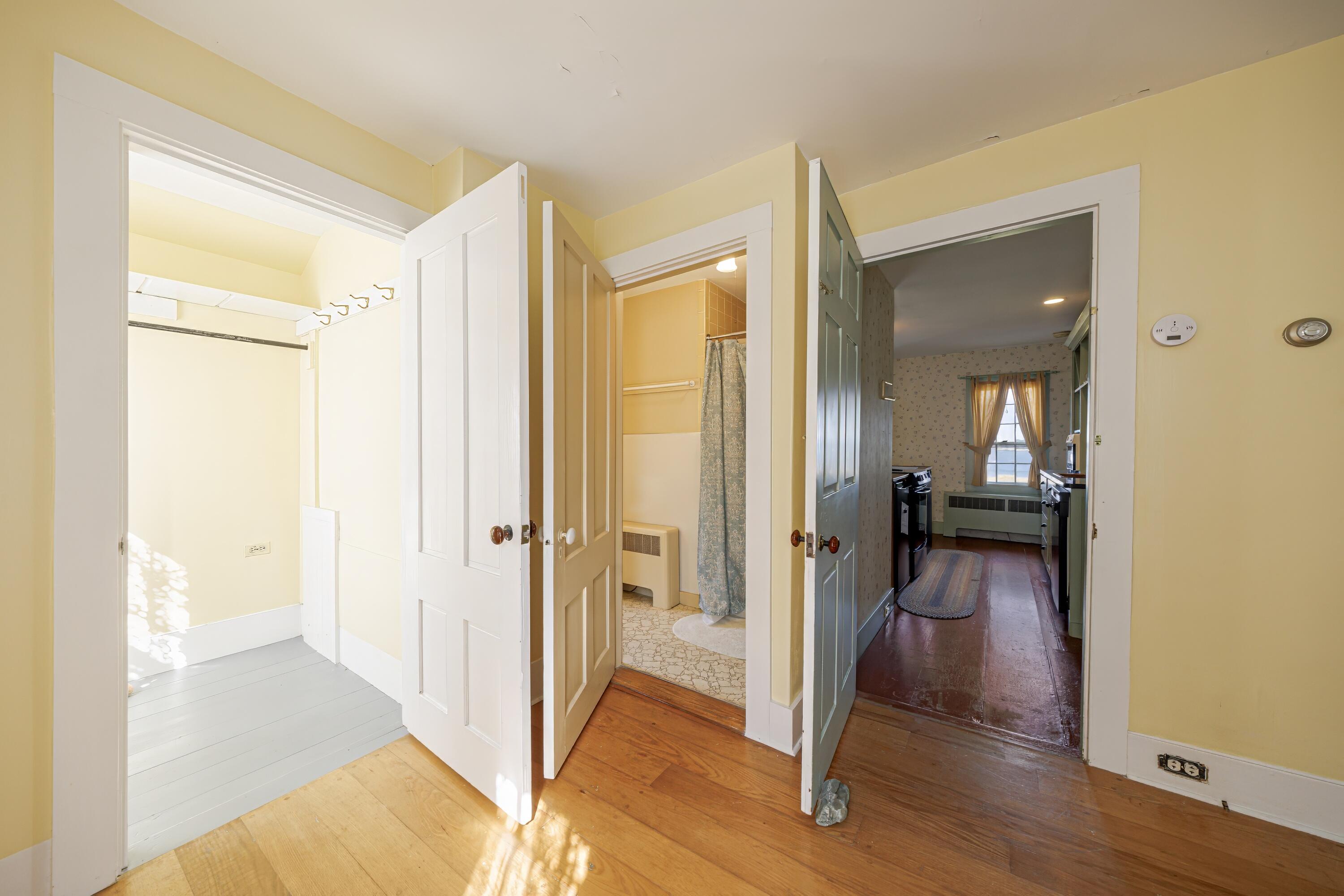 435 Seawall Road