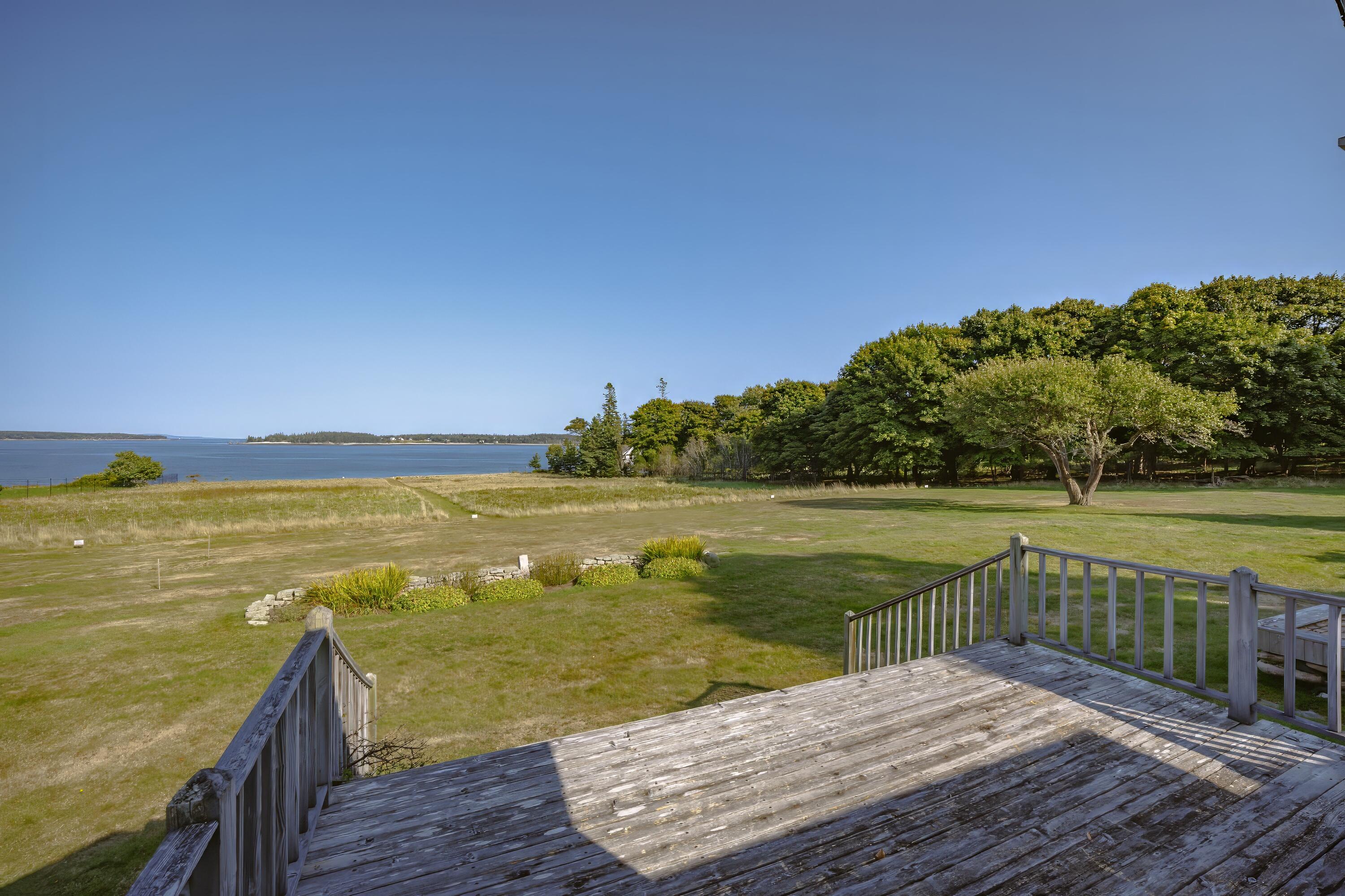 435 Seawall Road