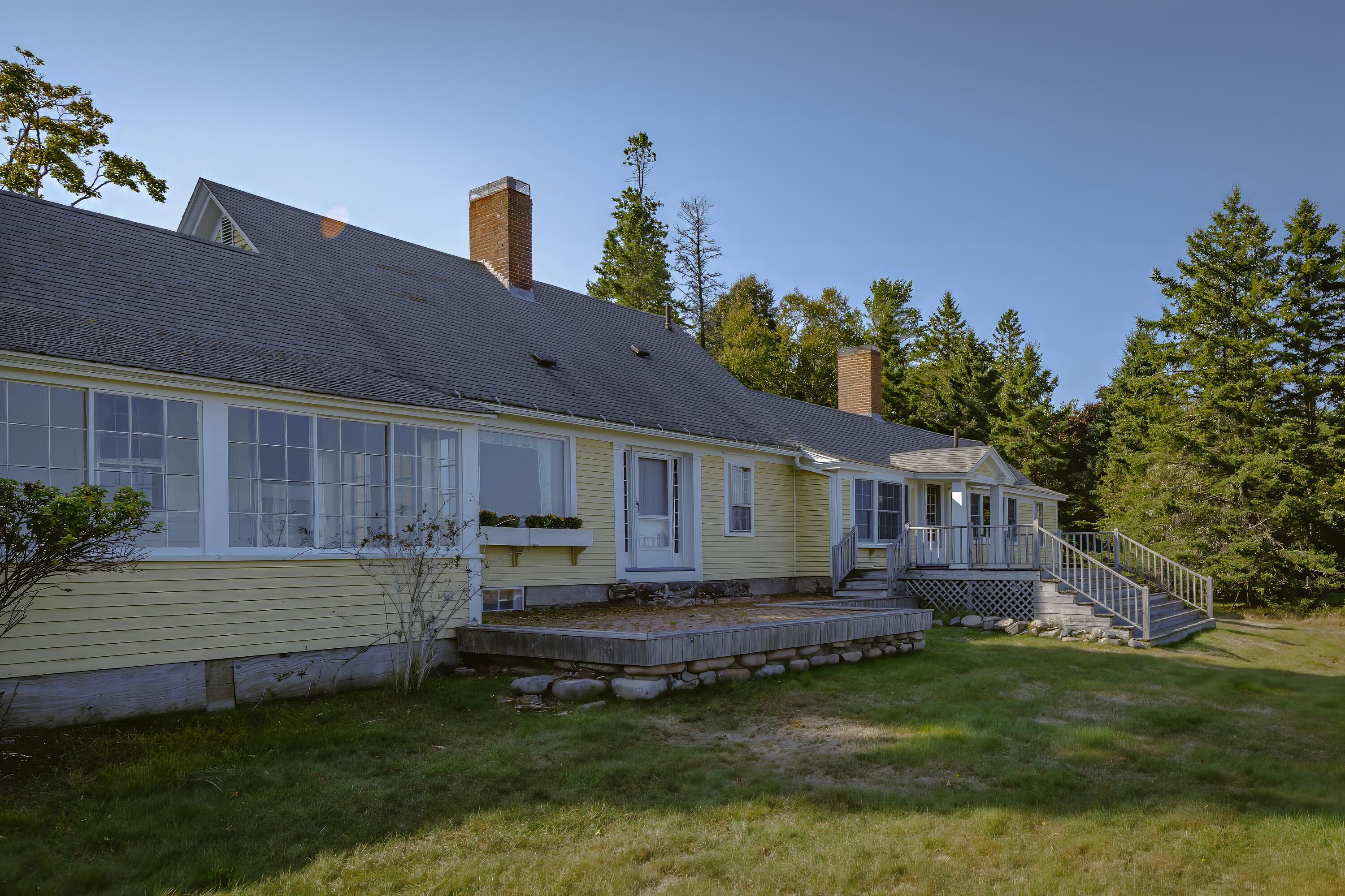 435 Seawall Road