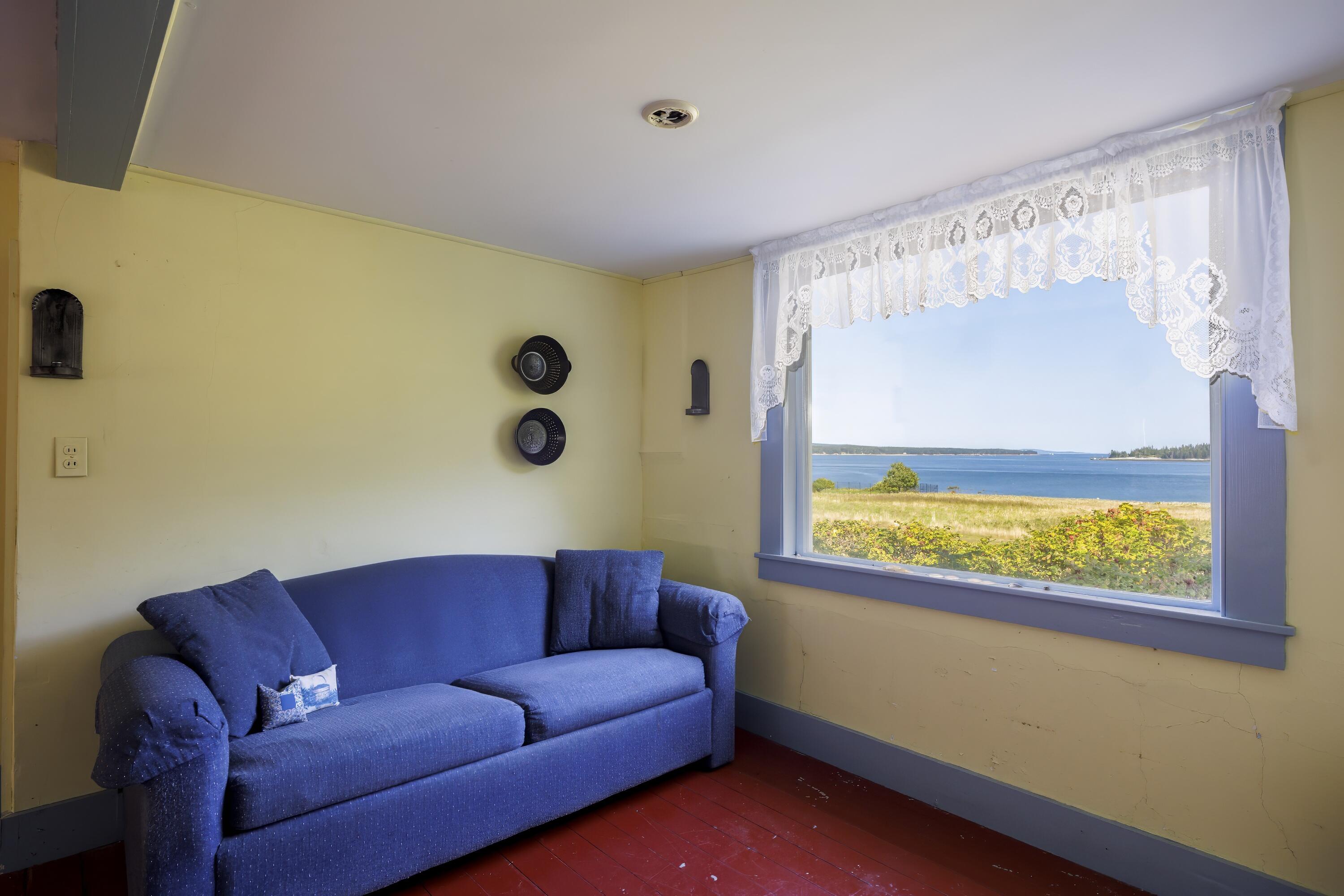435 Seawall Road