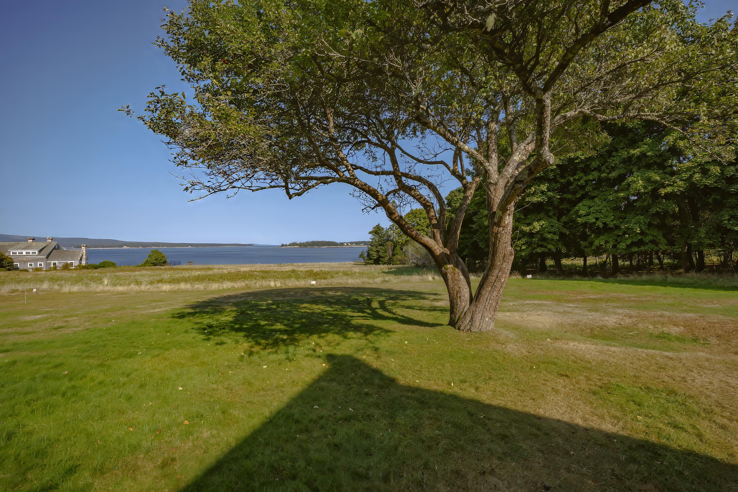 435 Seawall Road