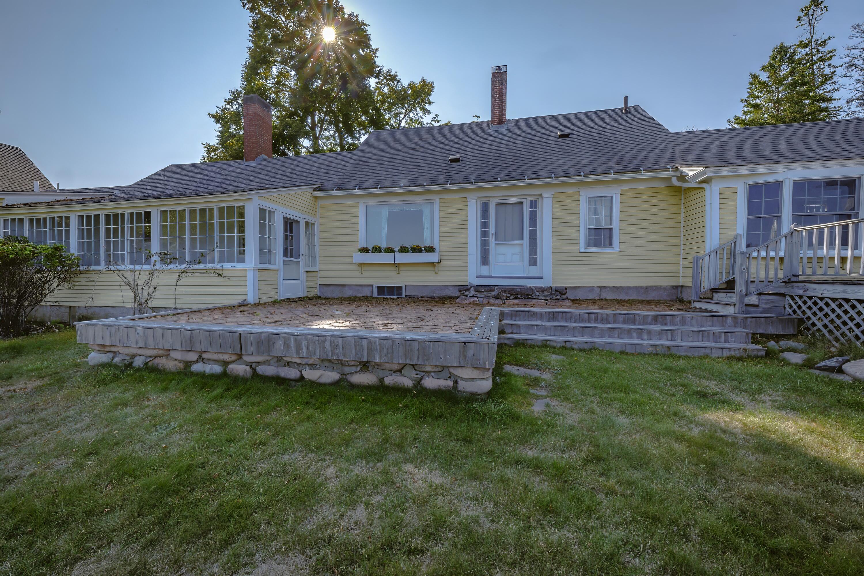 435 Seawall Road