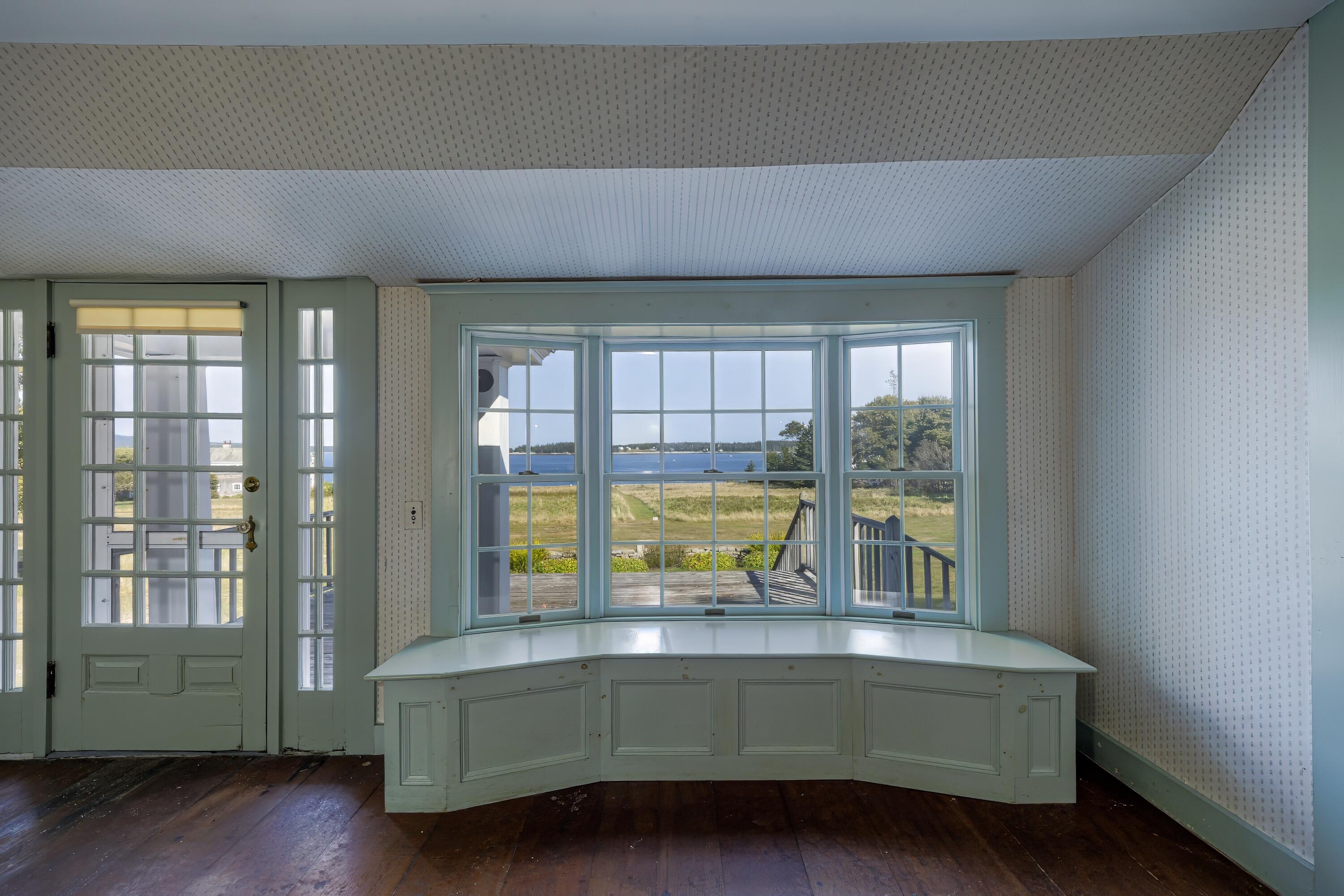 435 Seawall Road