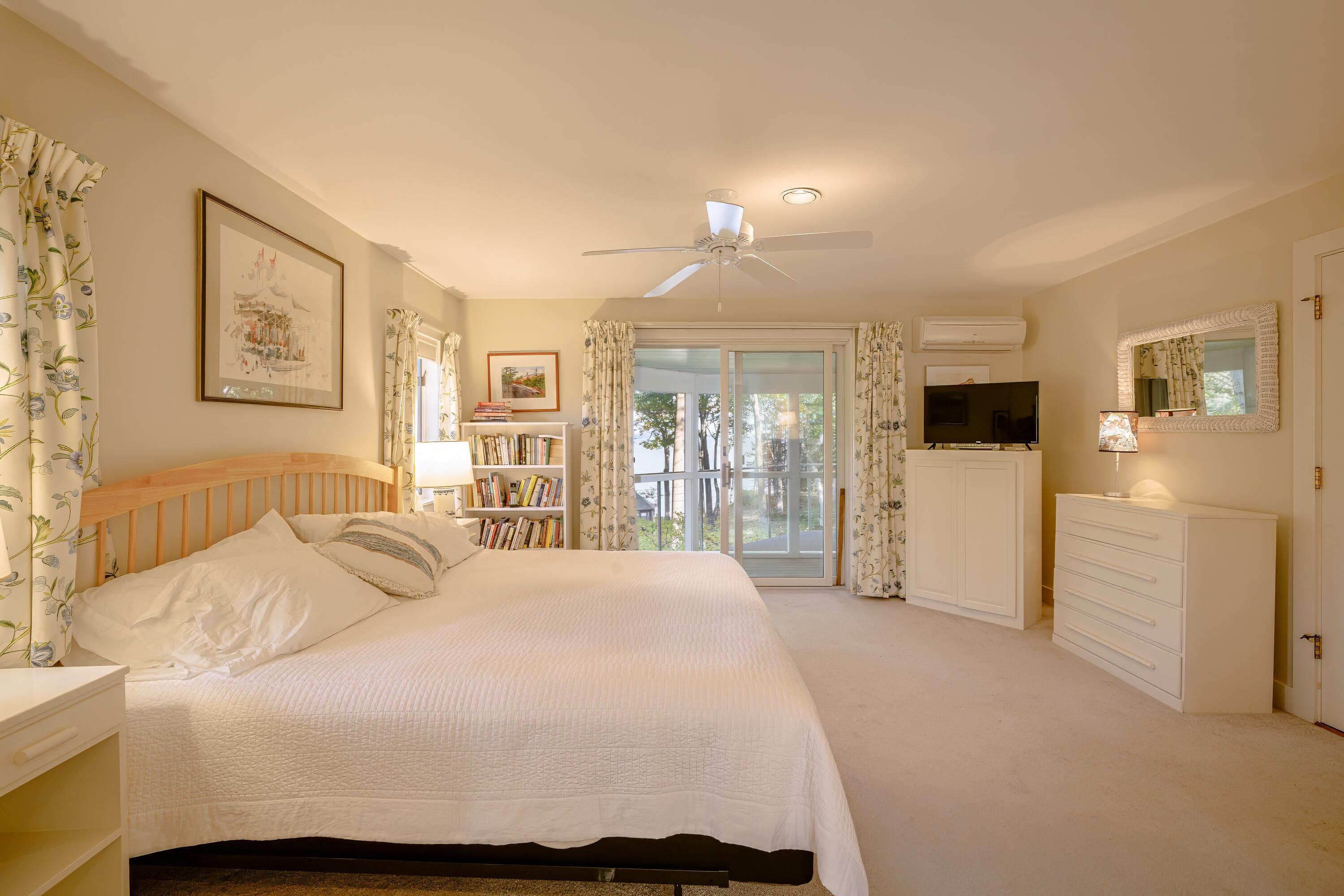 472 Schooner Head Road