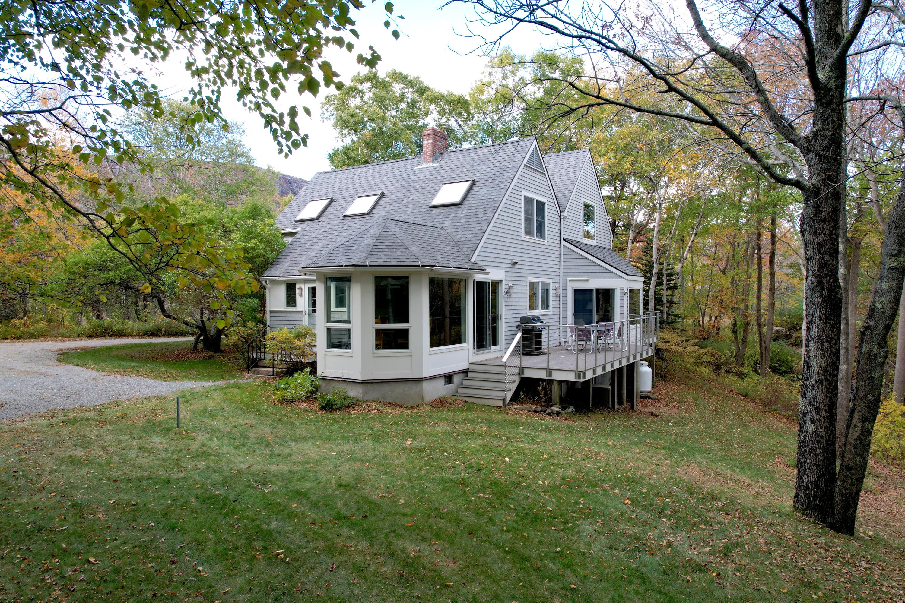 472 Schooner Head Road