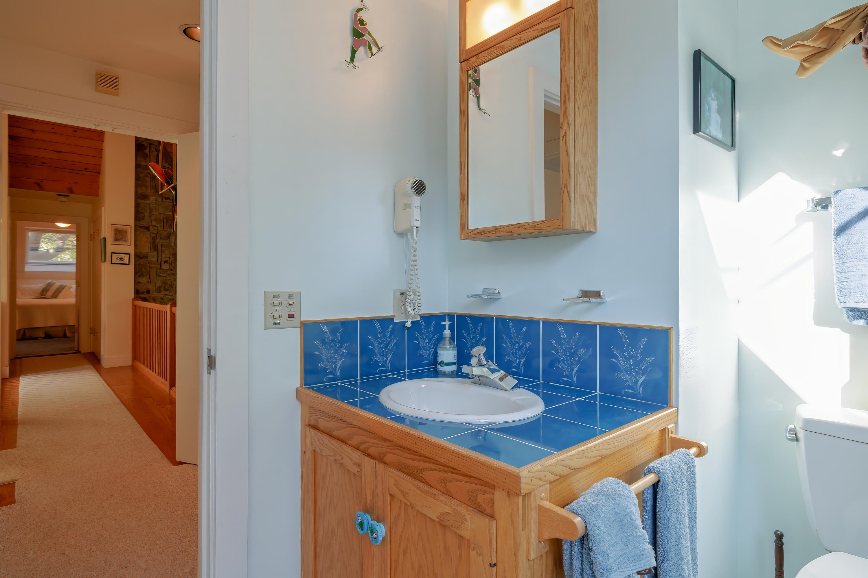 472 Schooner Head Road