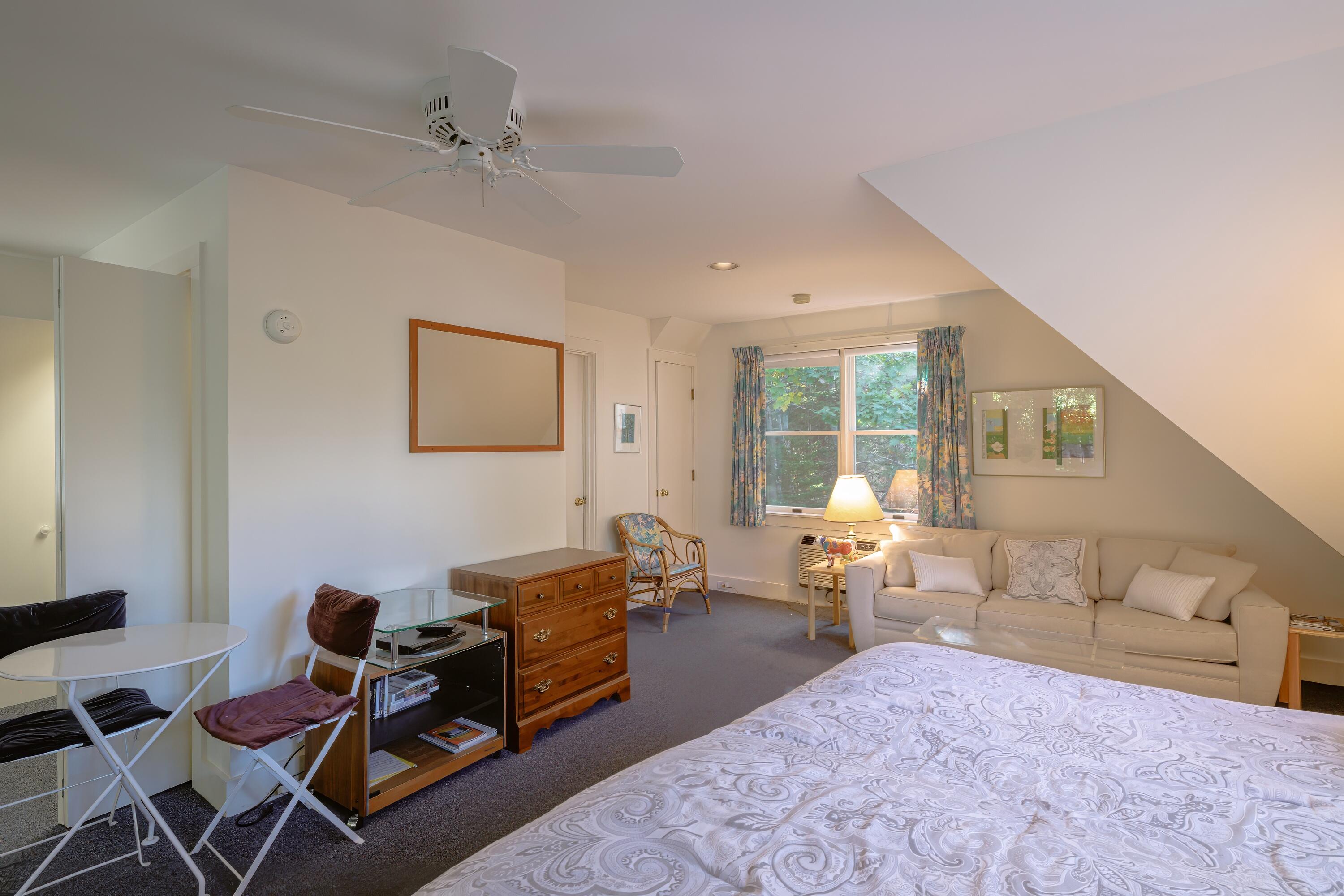 472 Schooner Head Road