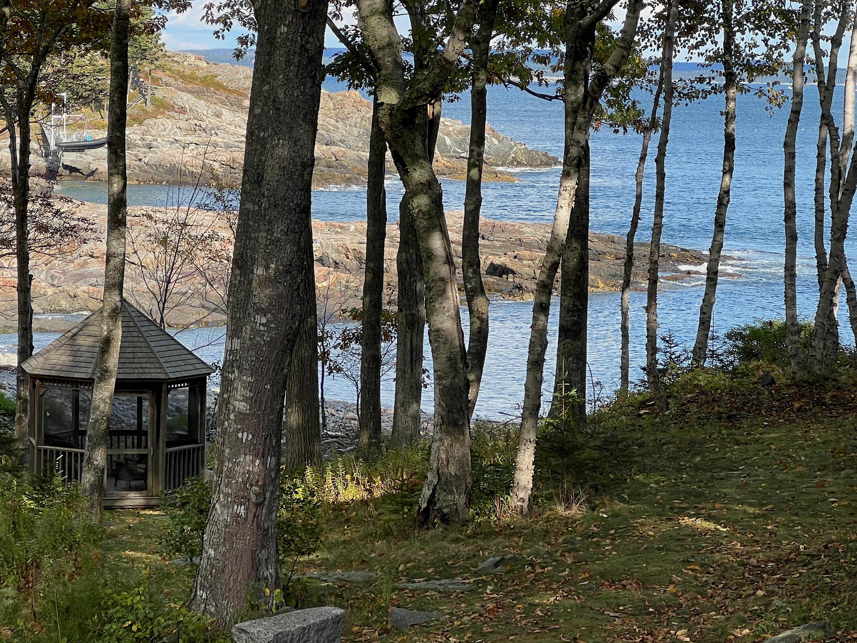 472 Schooner Head Road