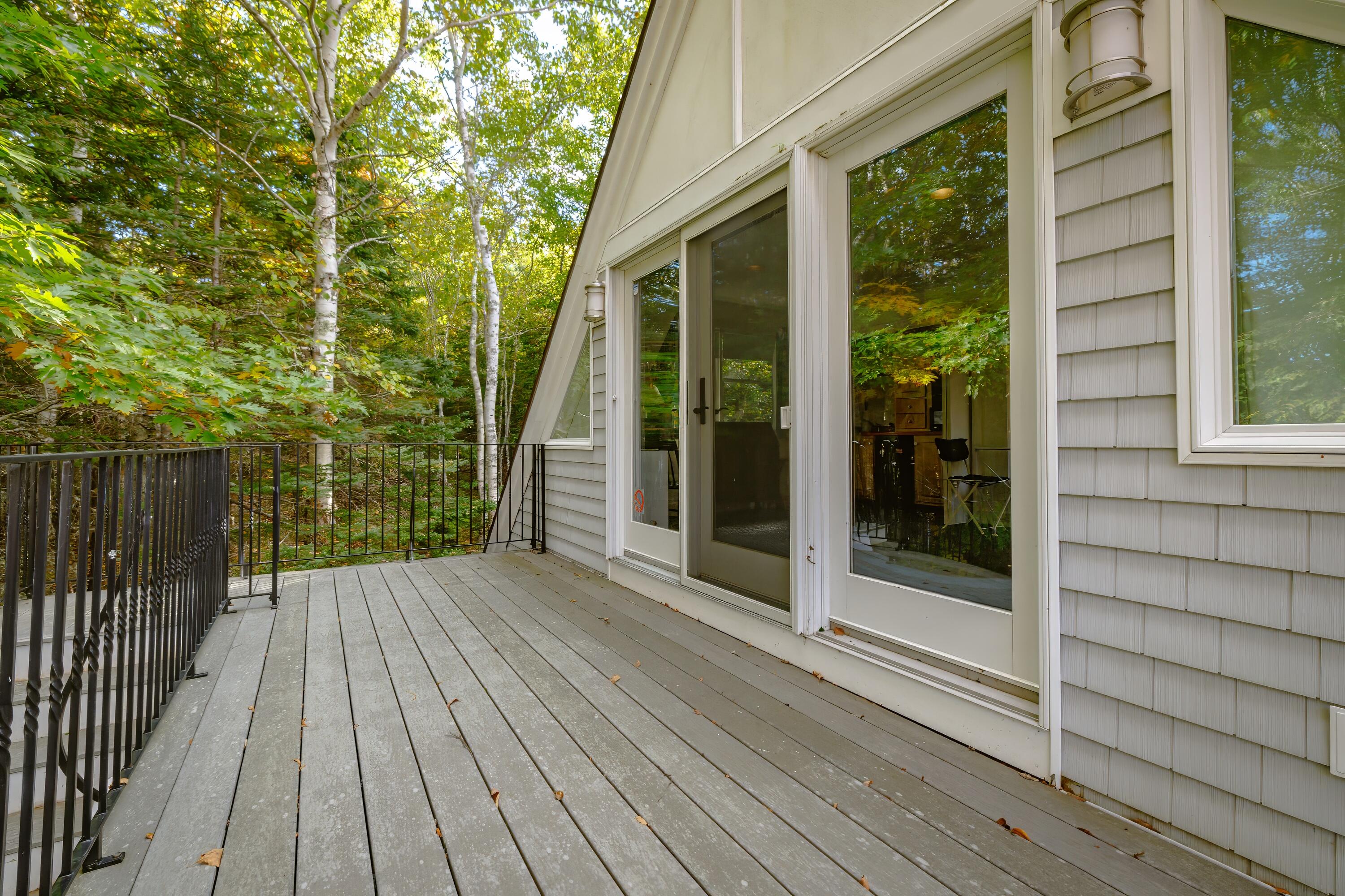 472 Schooner Head Road