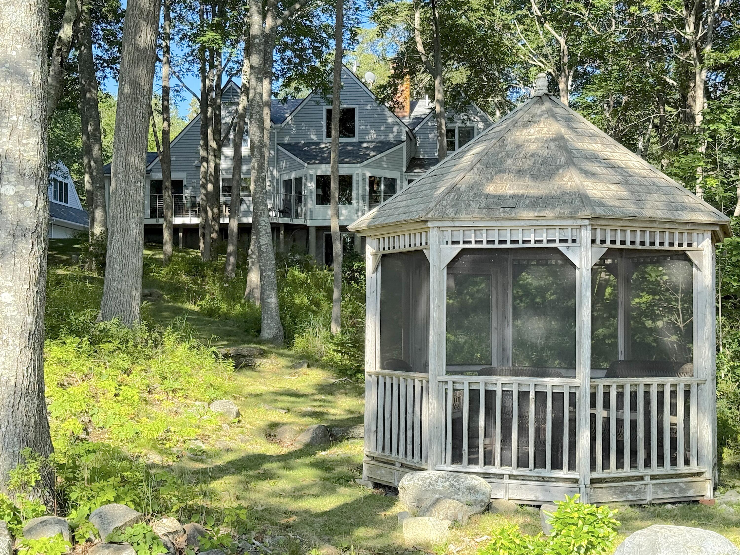 472 Schooner Head Road