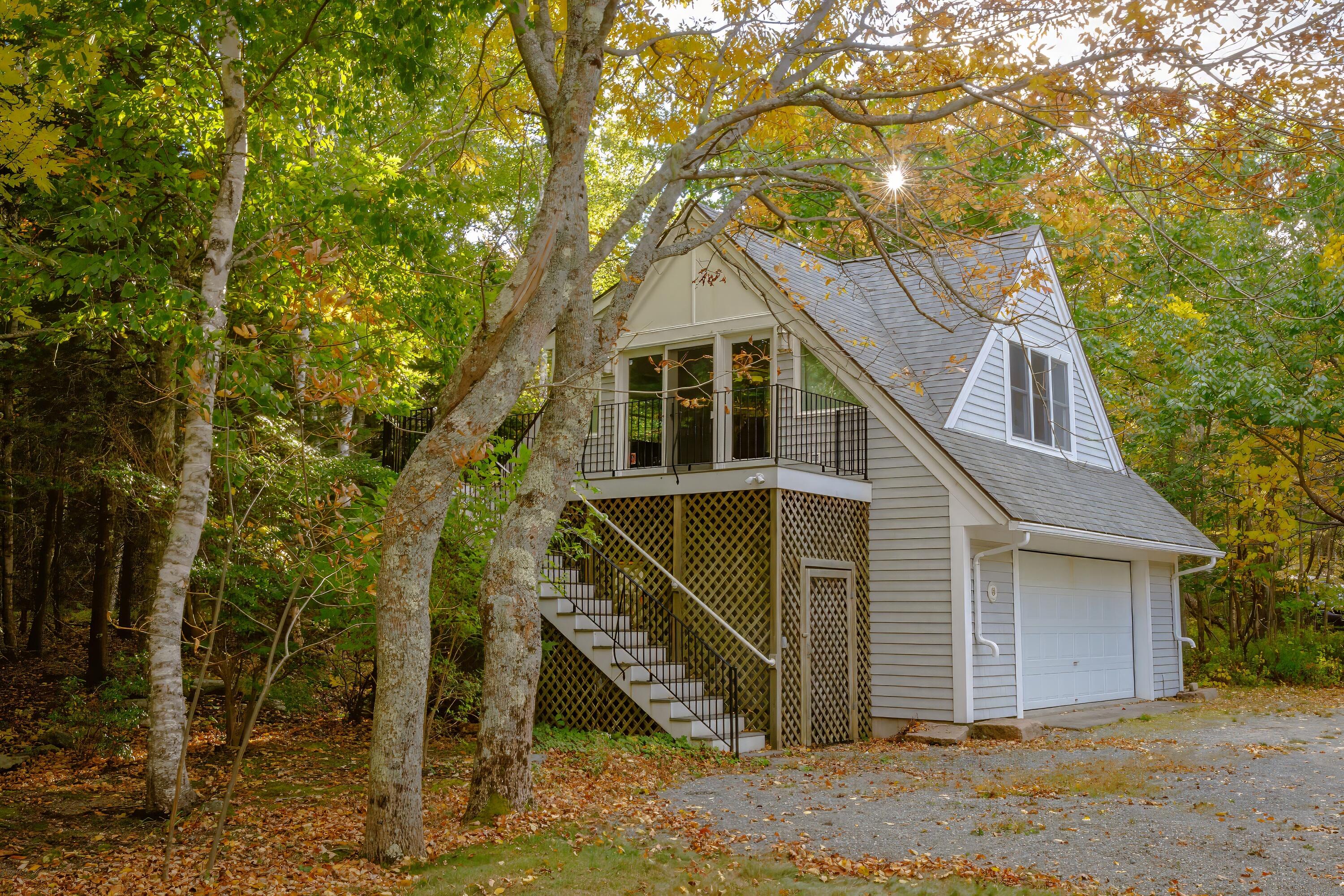 472 Schooner Head Road