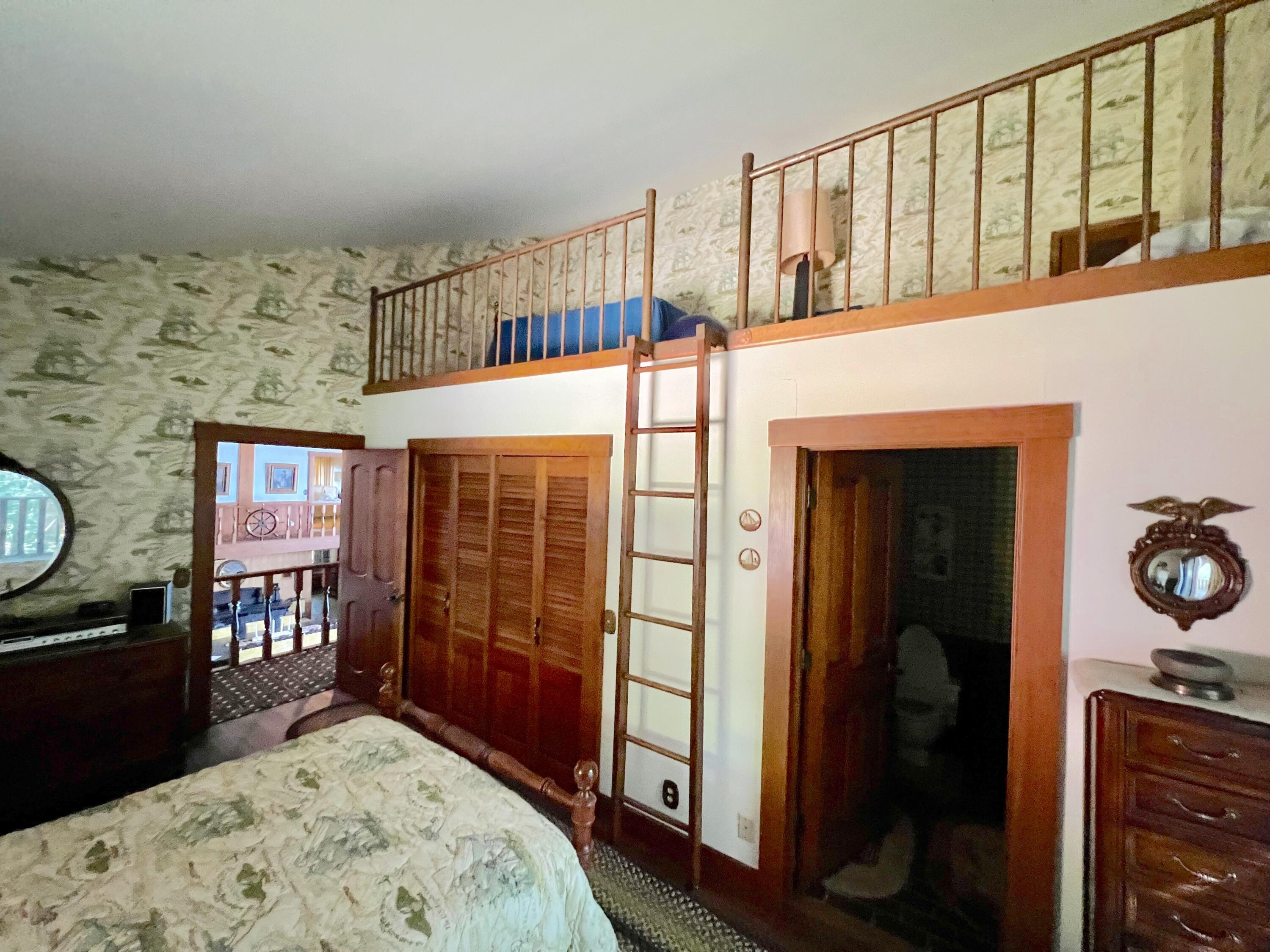 595 Nicolin Road
