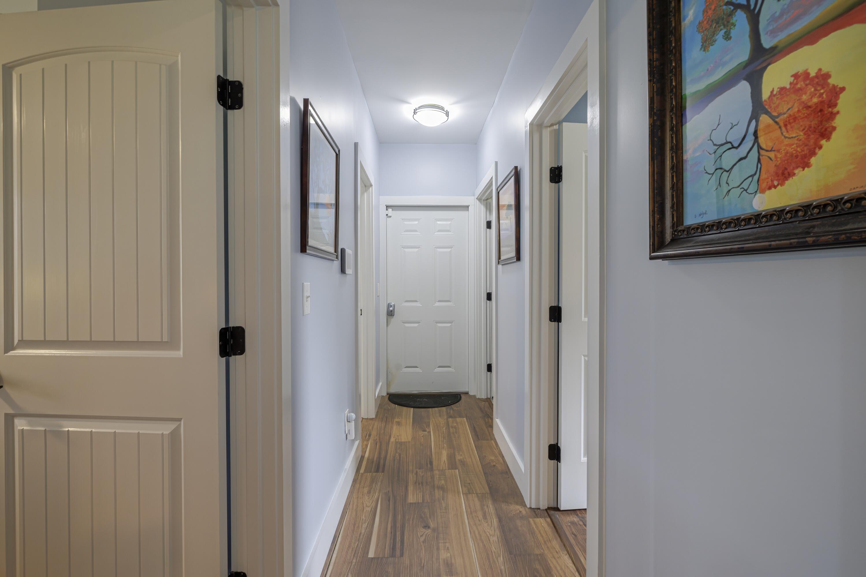 153 Woodcock Ln