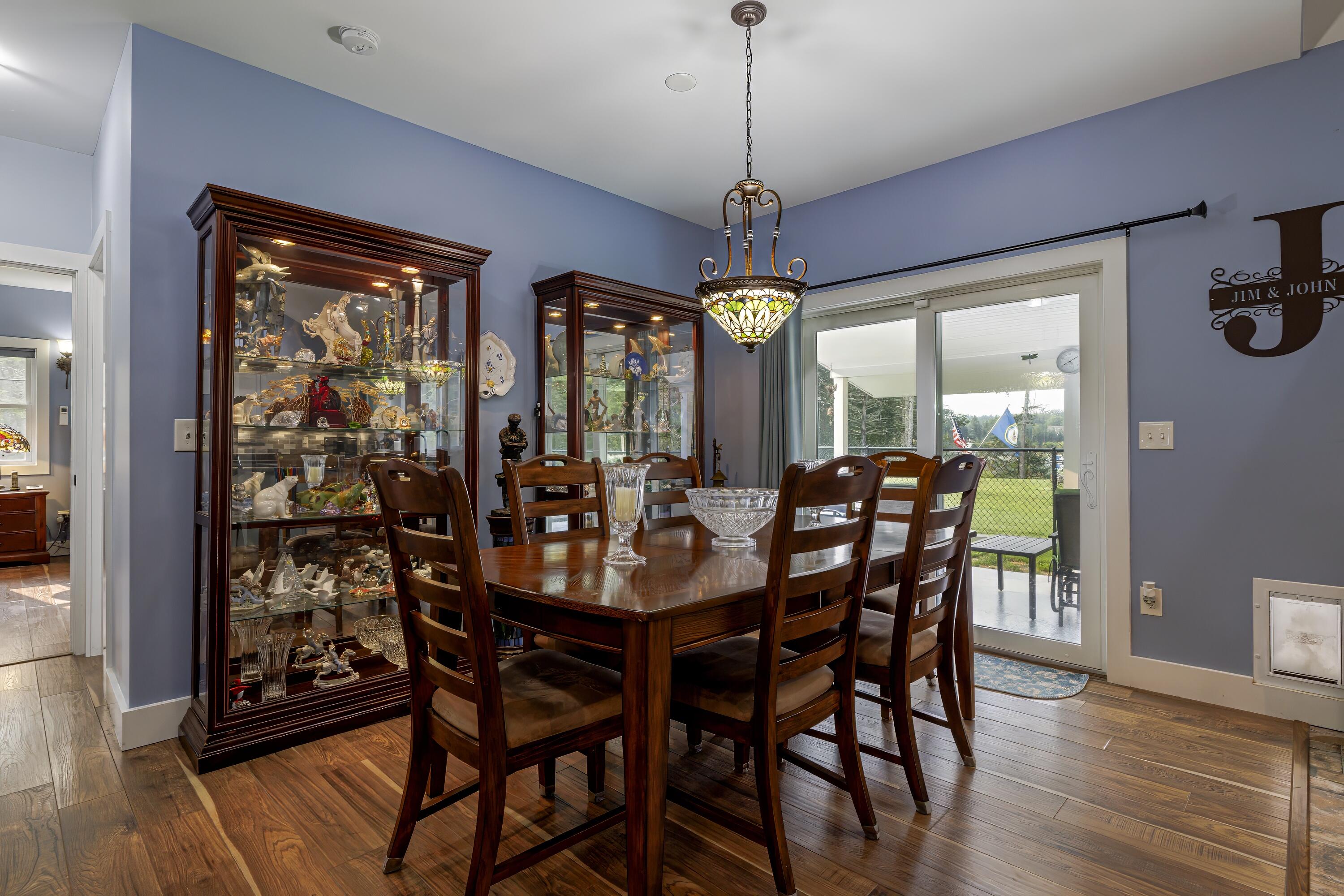 153 Woodcock Ln