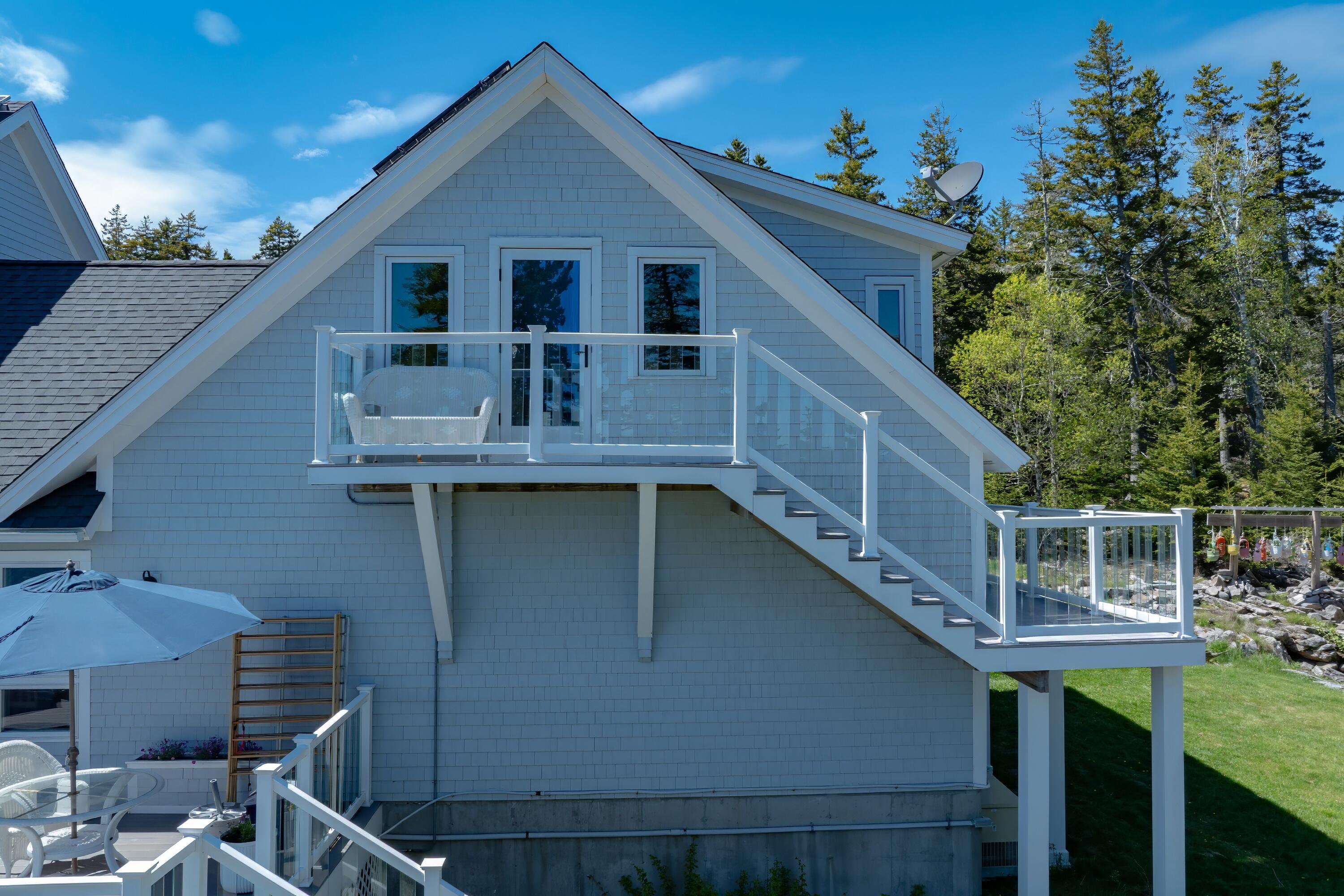 360 Red Point Road