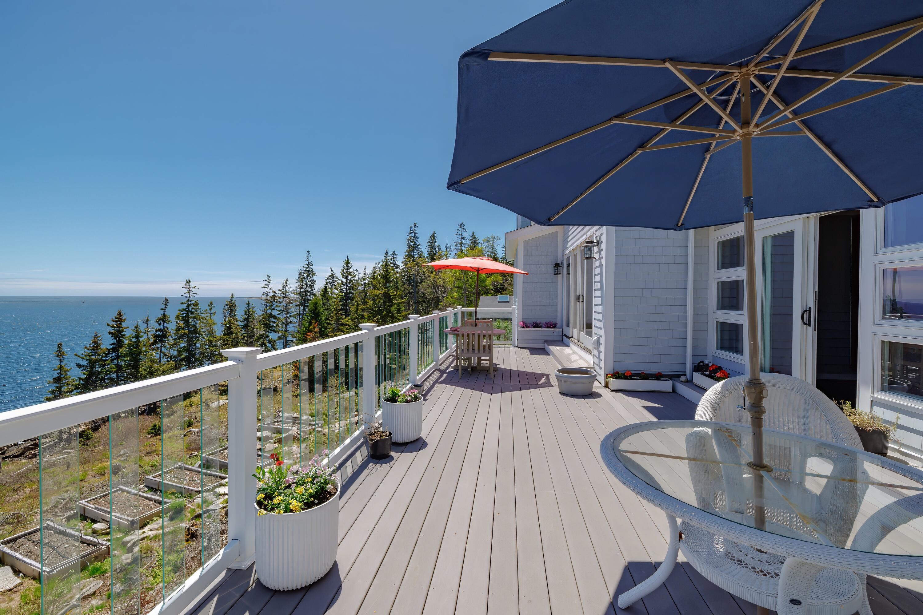 360 Red Point Road