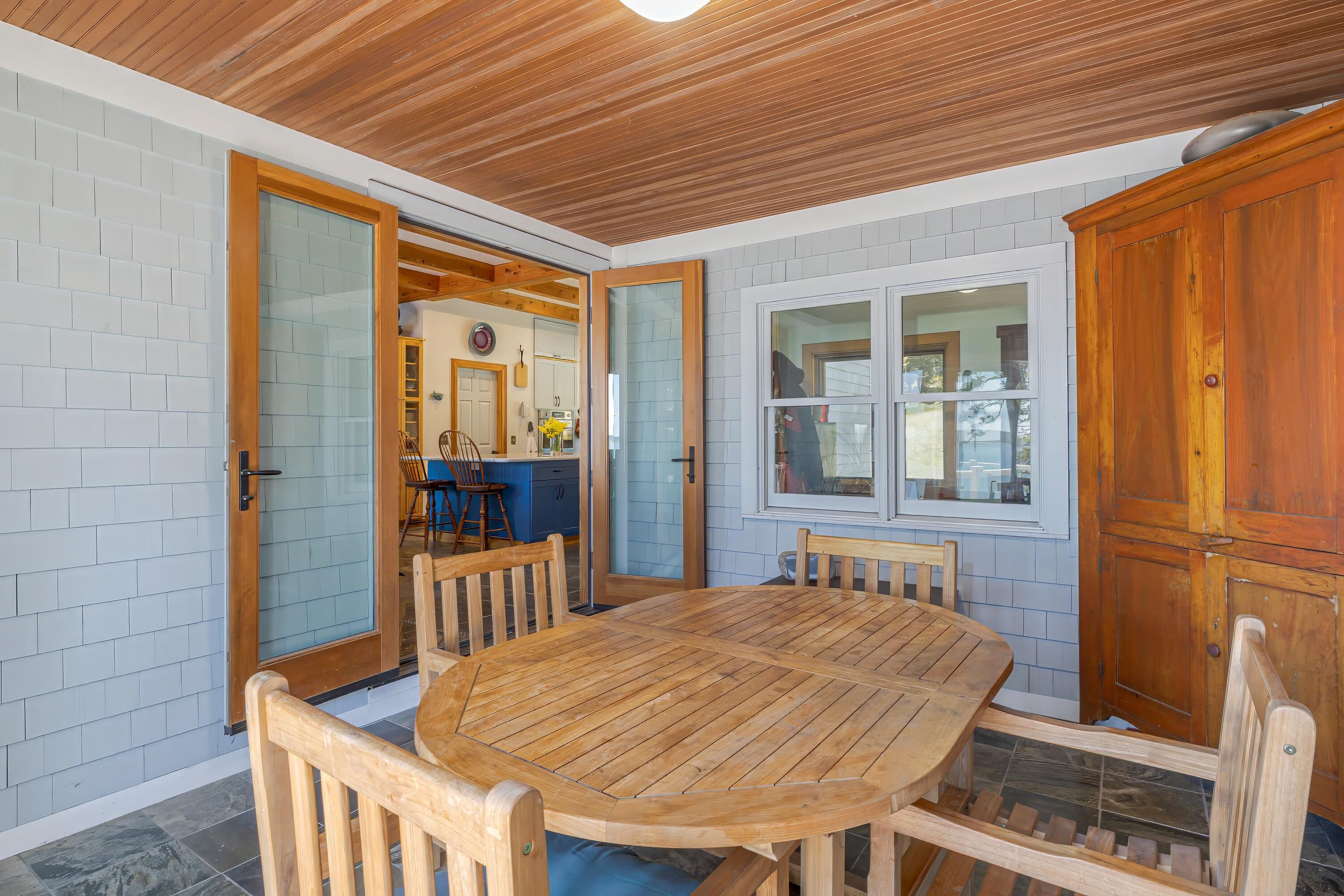 360 Red Point Road