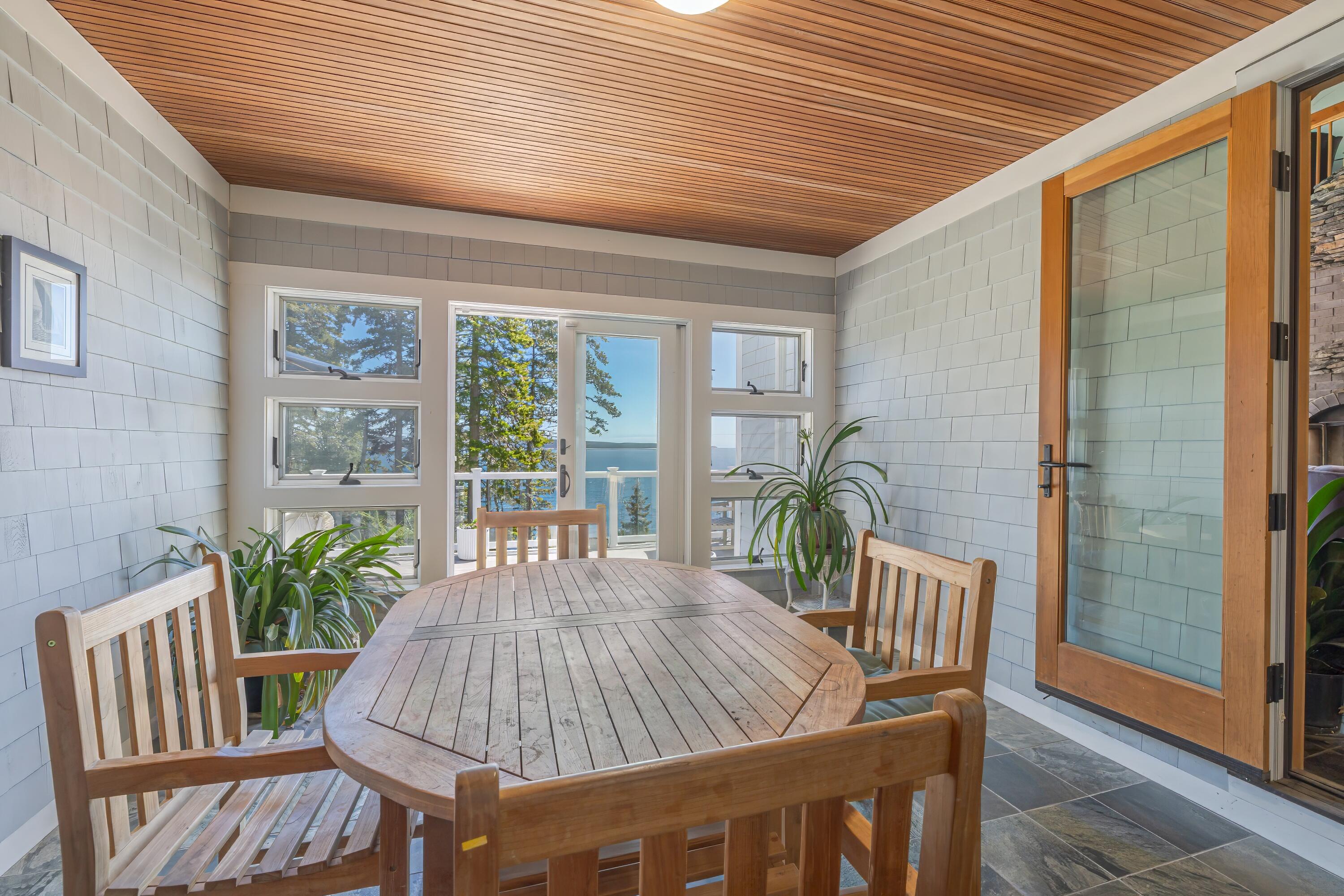 360 Red Point Road