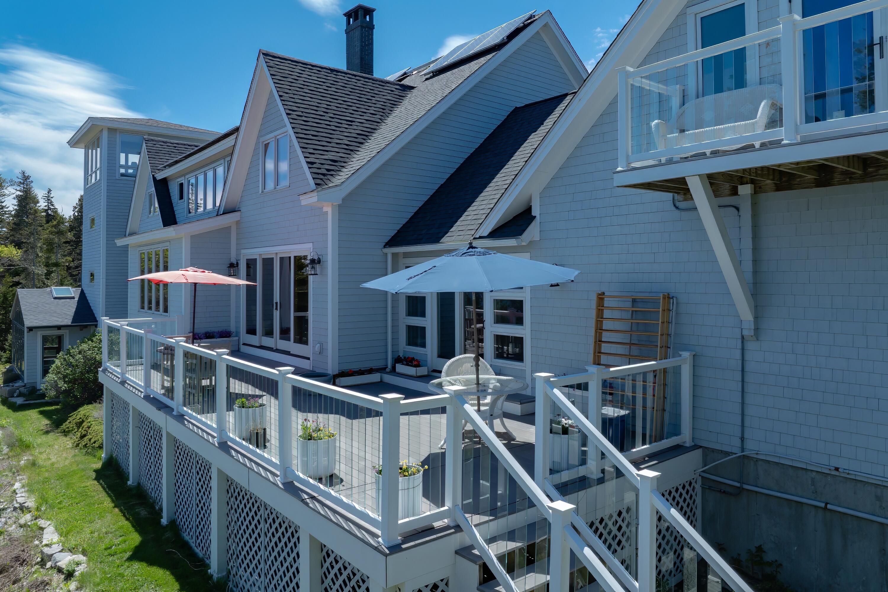 360 Red Point Road