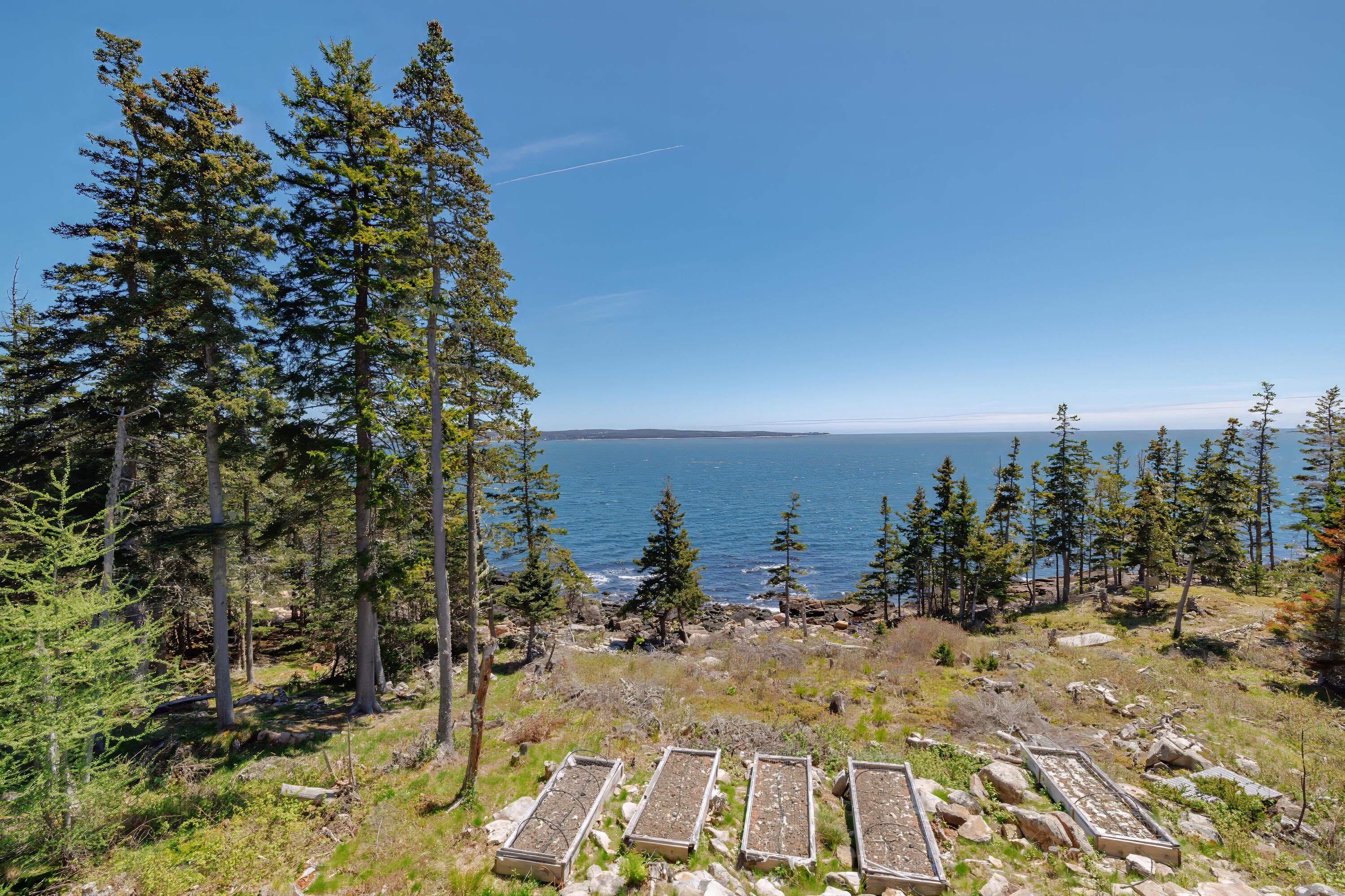 360 Red Point Road