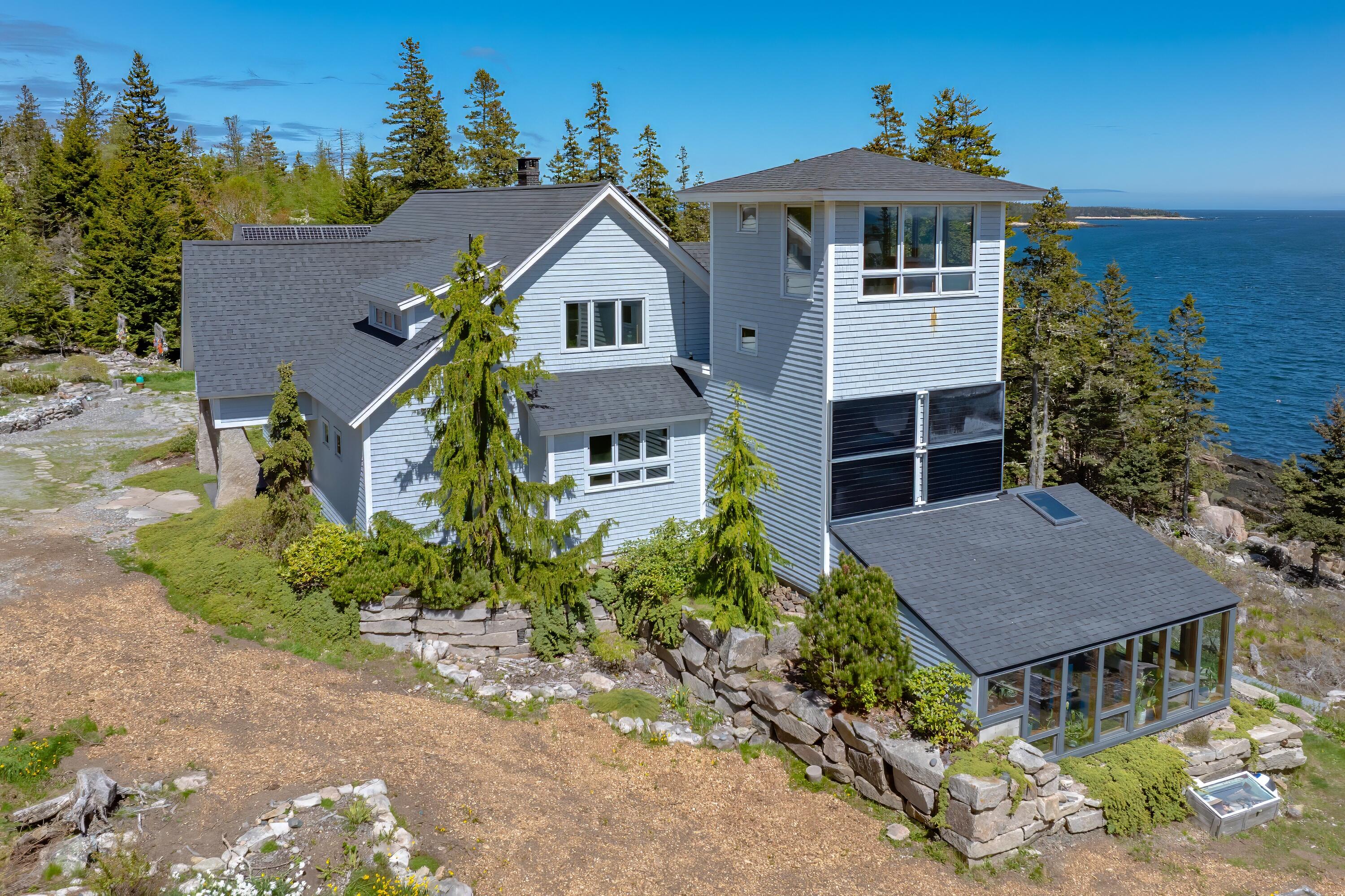 360 Red Point Road