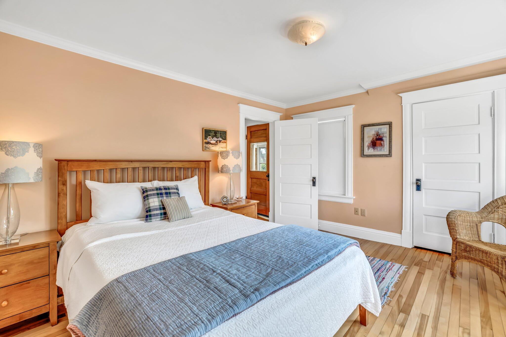 12 Steamboat Hill Road