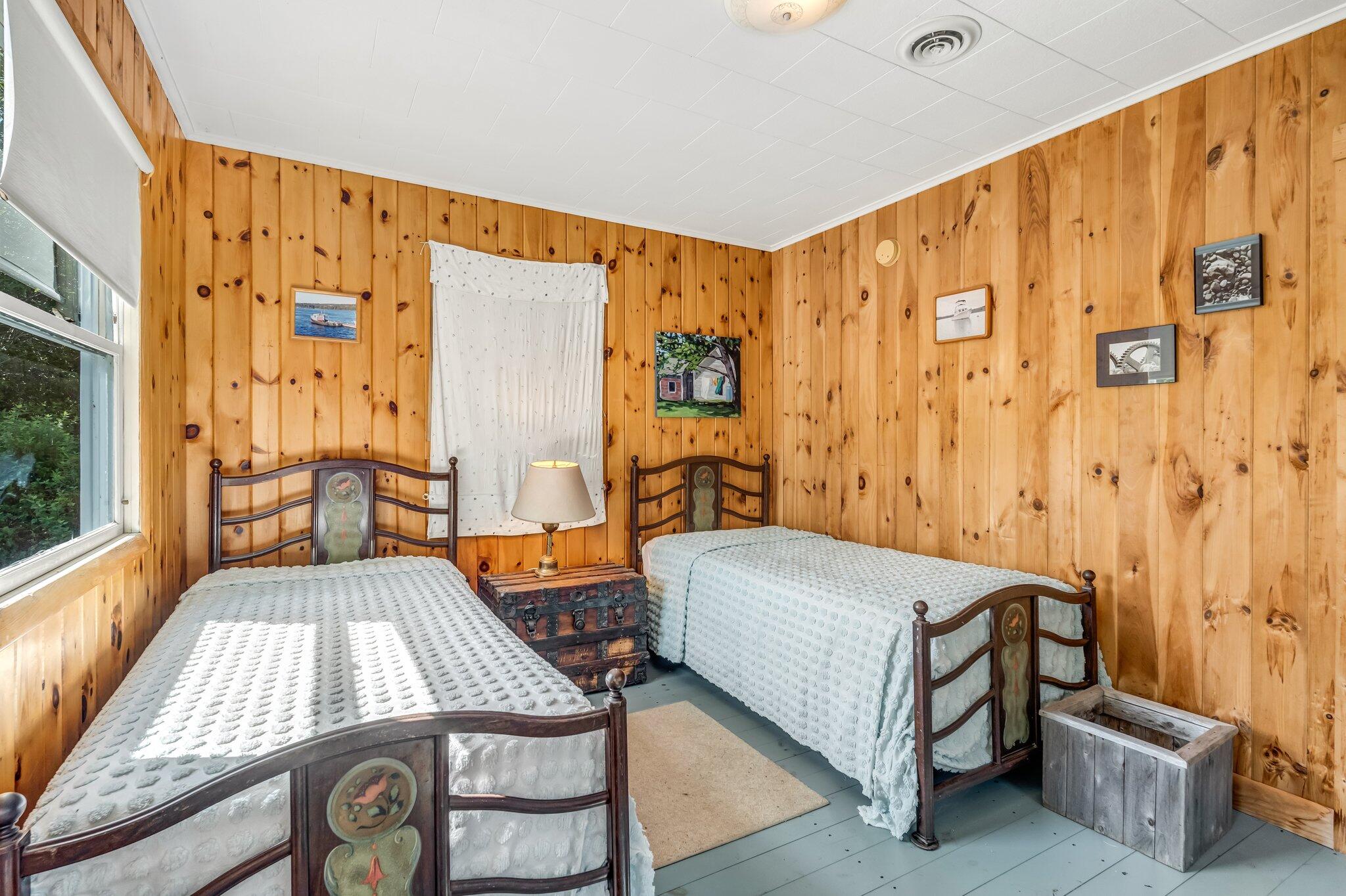 12 Steamboat Hill Road
