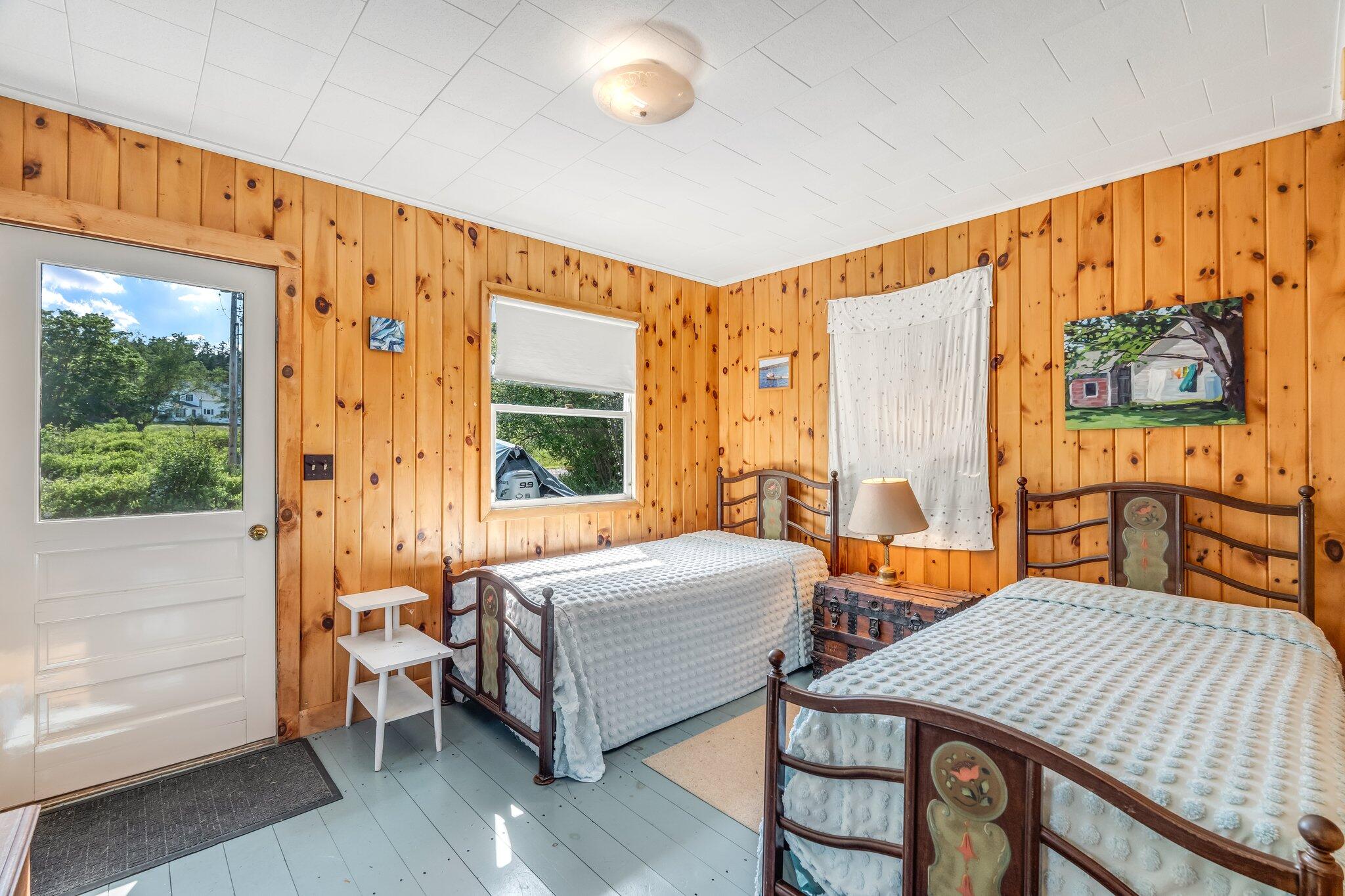 12 Steamboat Hill Road