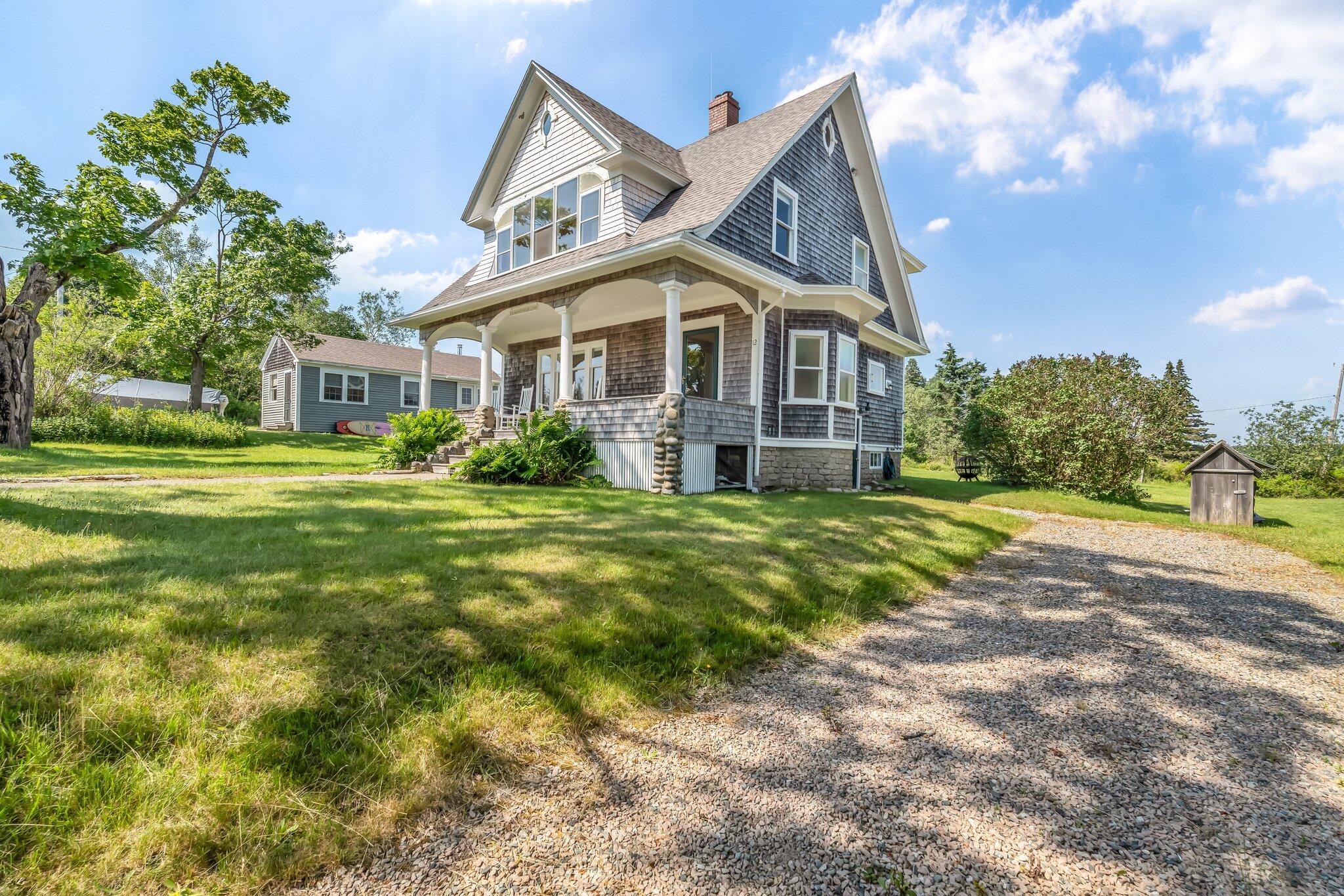 11 and 12 Steamboat Hill Road