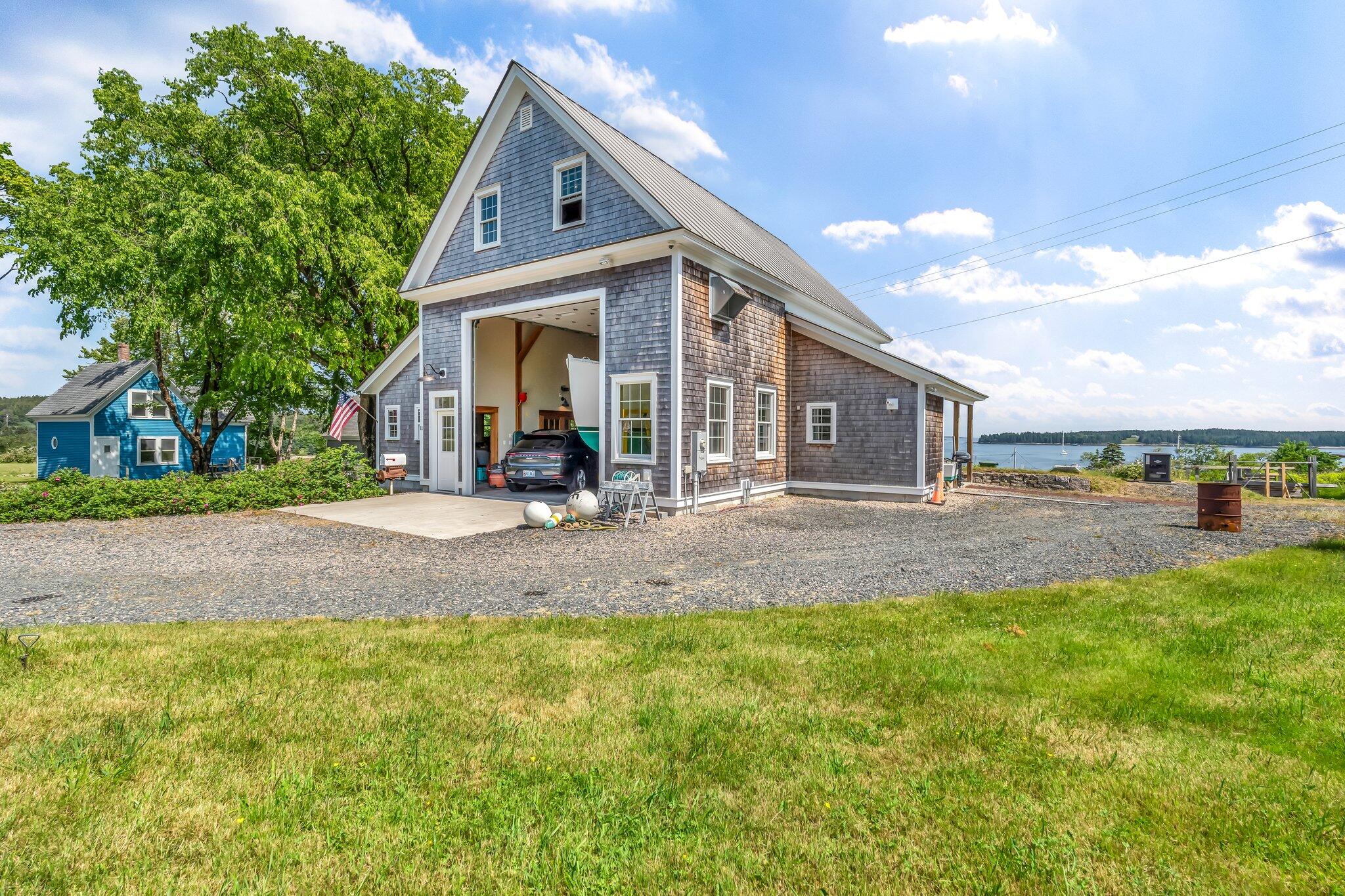 11 and 12 Steamboat Hill Road