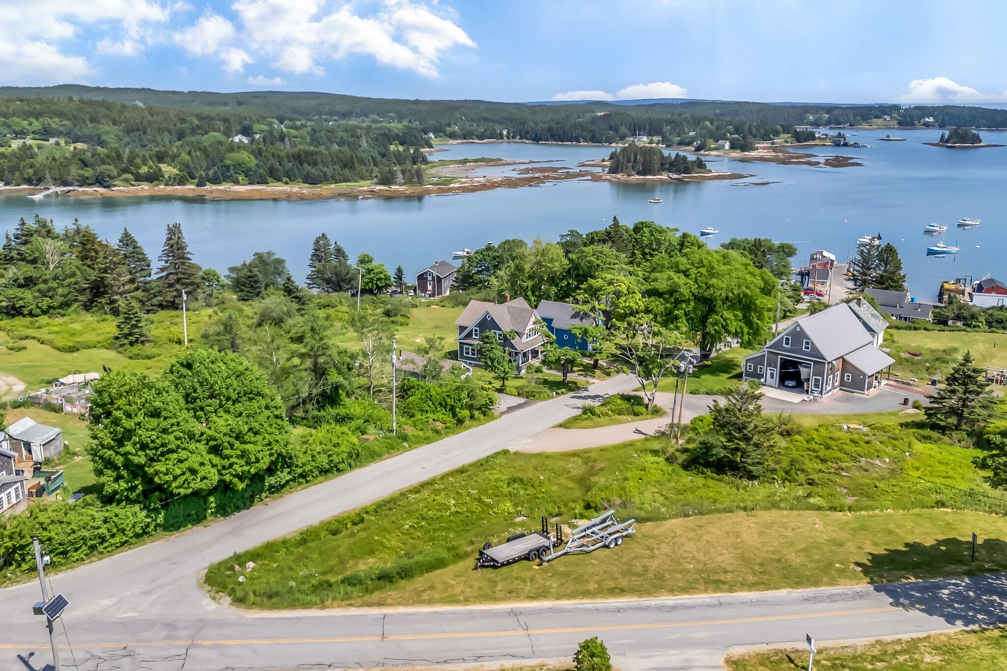 11 and 12 Steamboat Hill Road