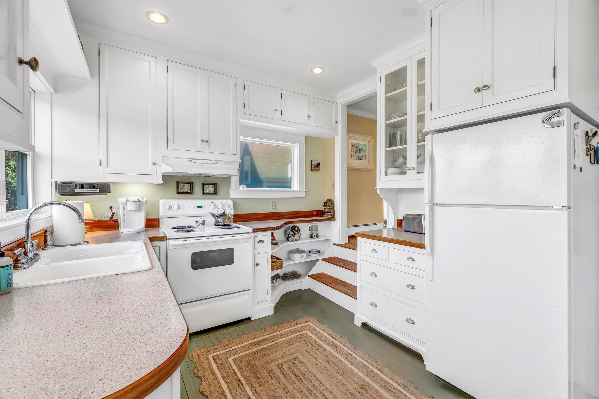 11 and 12 Steamboat Hill Road