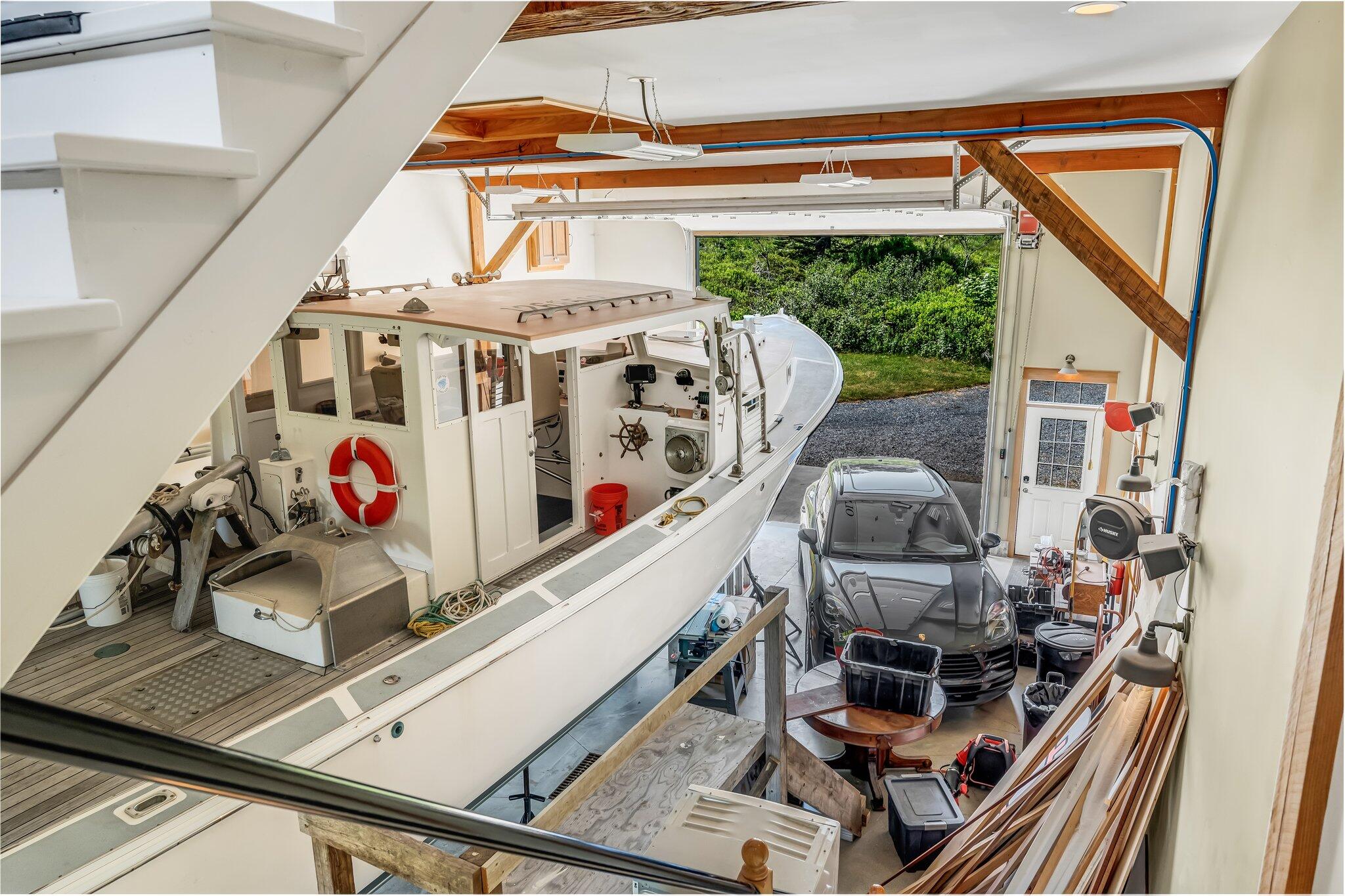 11 Steamboat Hill Road