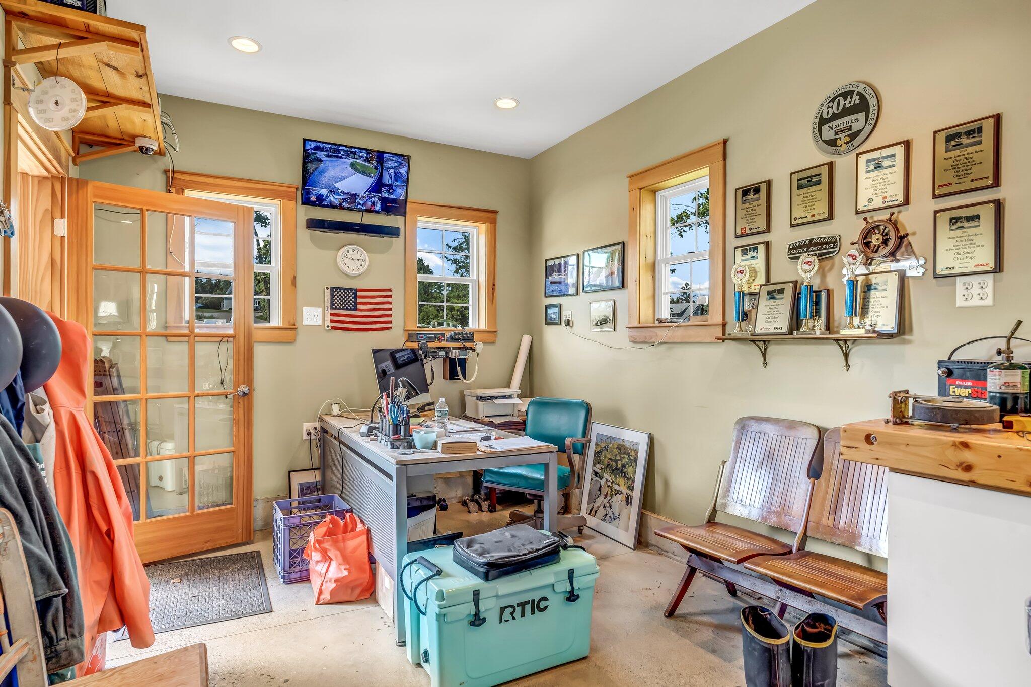 11 Steamboat Hill Road