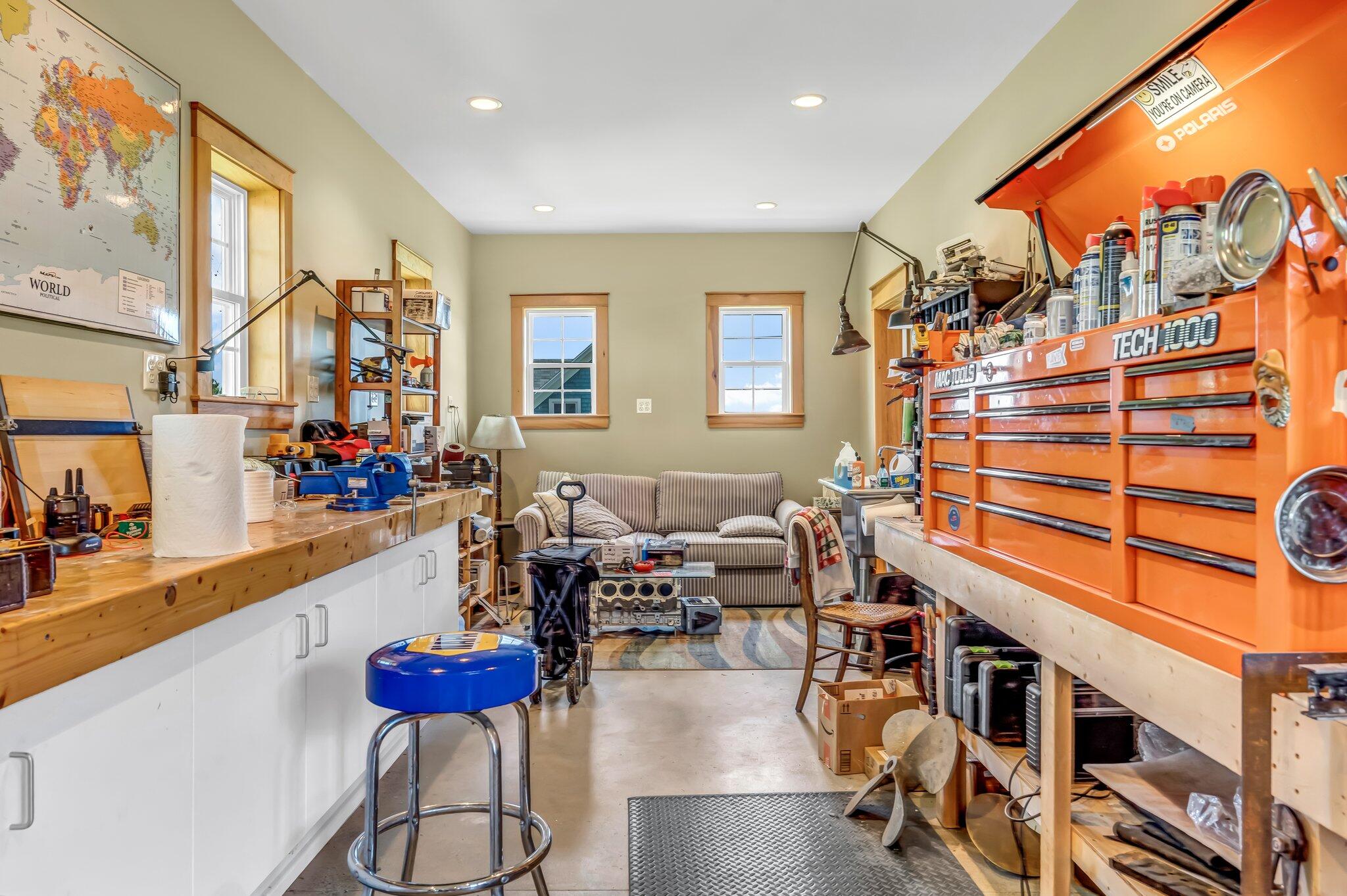 11 Steamboat Hill Road