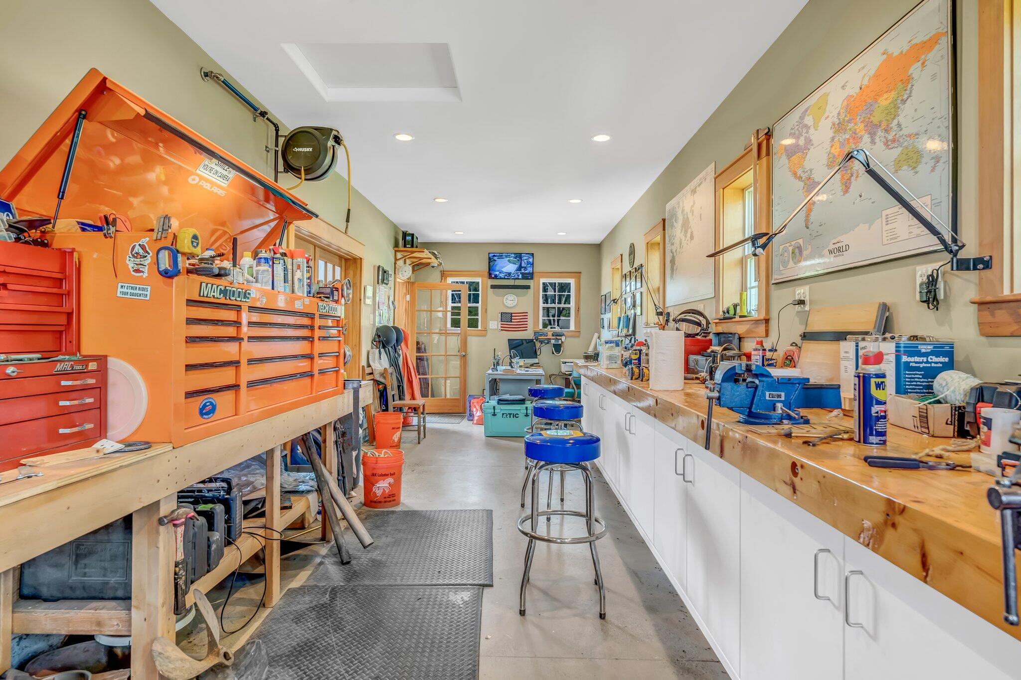 11 Steamboat Hill Road